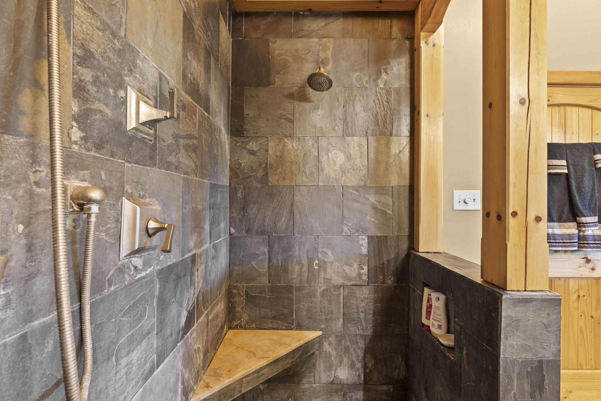 4111 Stanford Road Property Photo 30