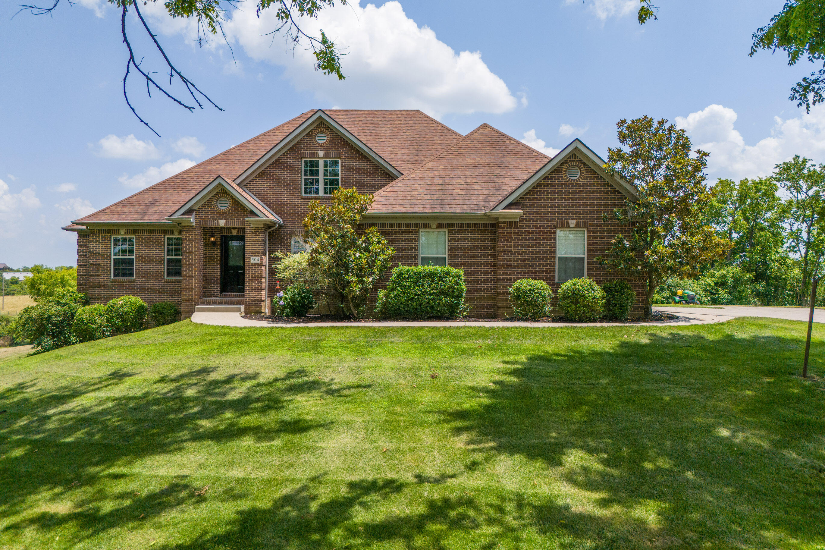 504 Amster Woods Drive Property Photo 1