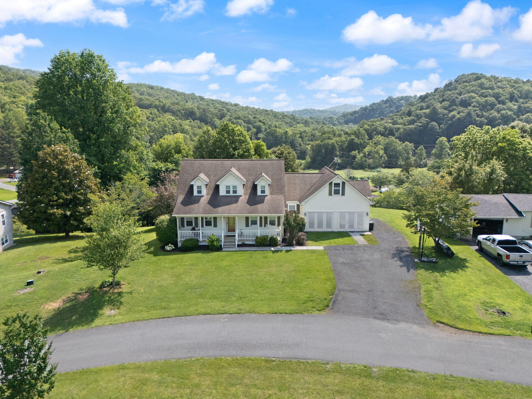 185 Pine Mountain Estate Road Property Photo 6