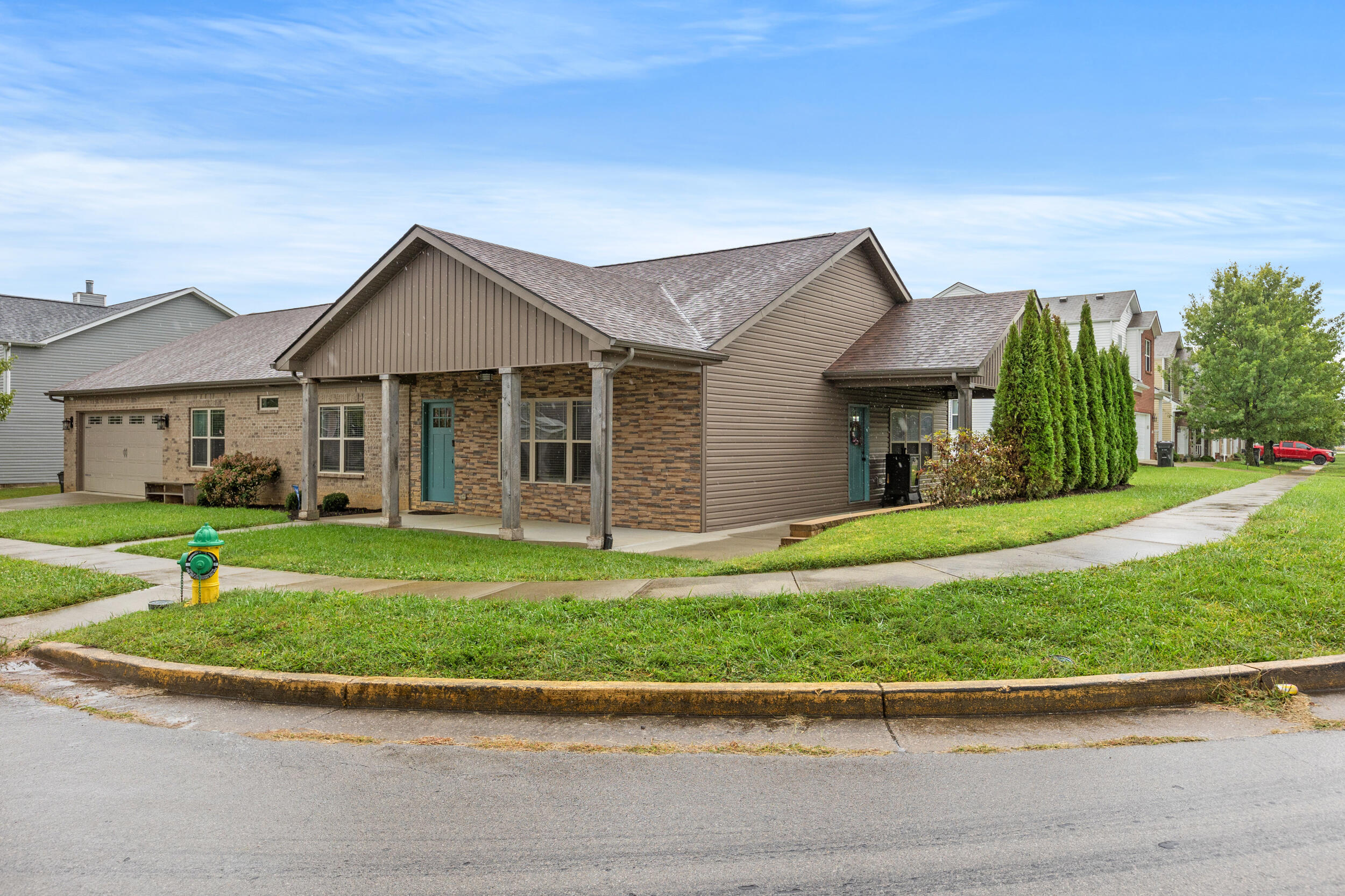 1037 Applecross Drive Property Photo 1