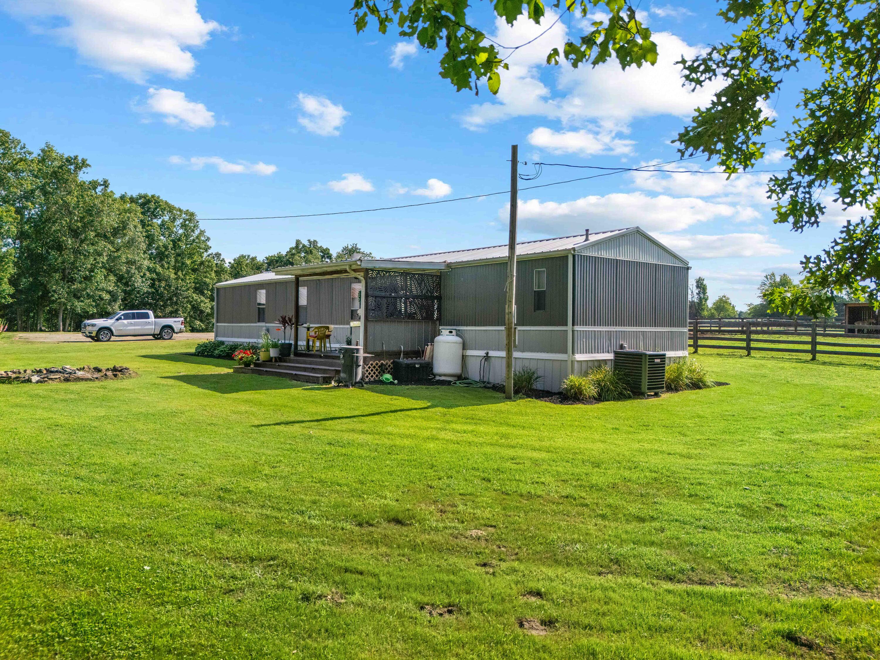 1100 Doublegate Road Property Photo 6