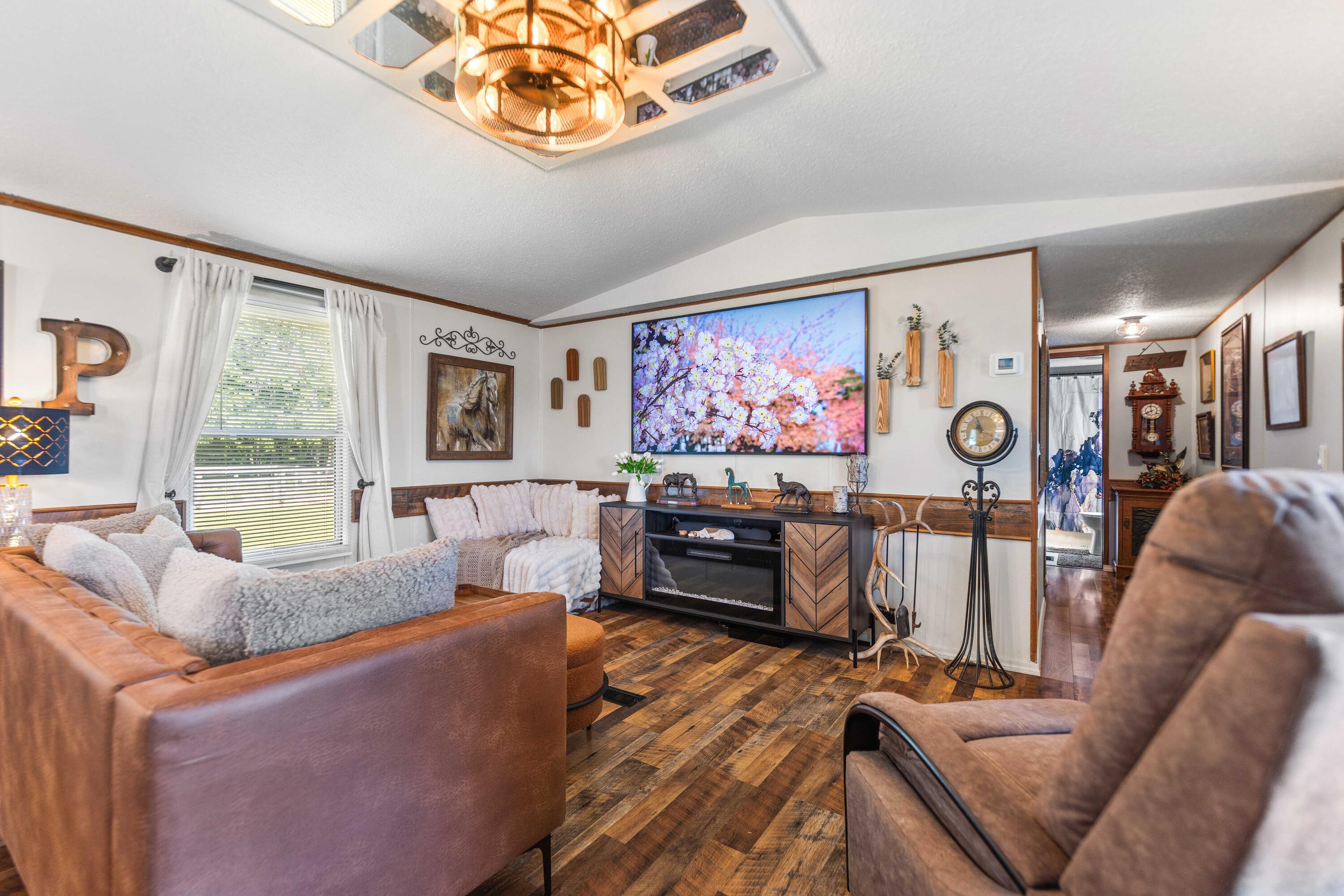 1100 Doublegate Road Property Photo 16