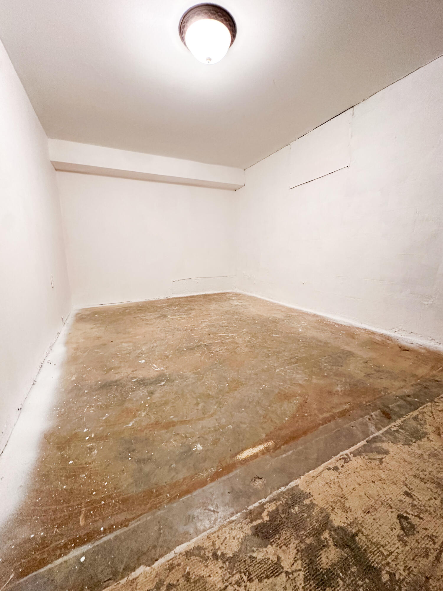 10 Logston Heights Property Photo 34