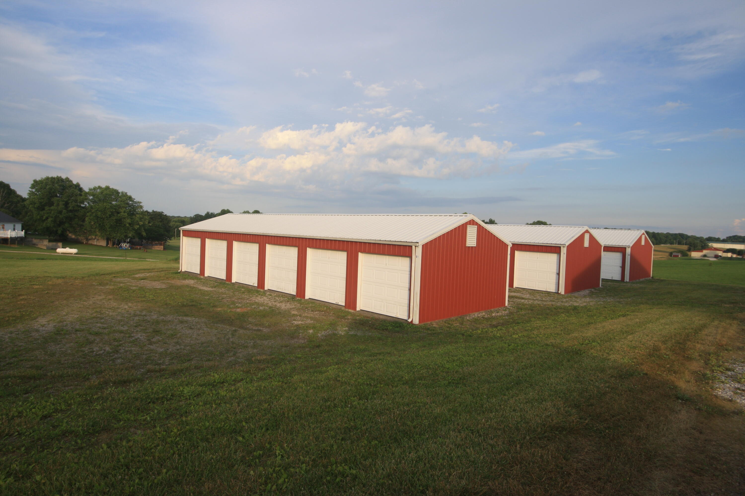 5689 State Highway 290 Property Photo 7