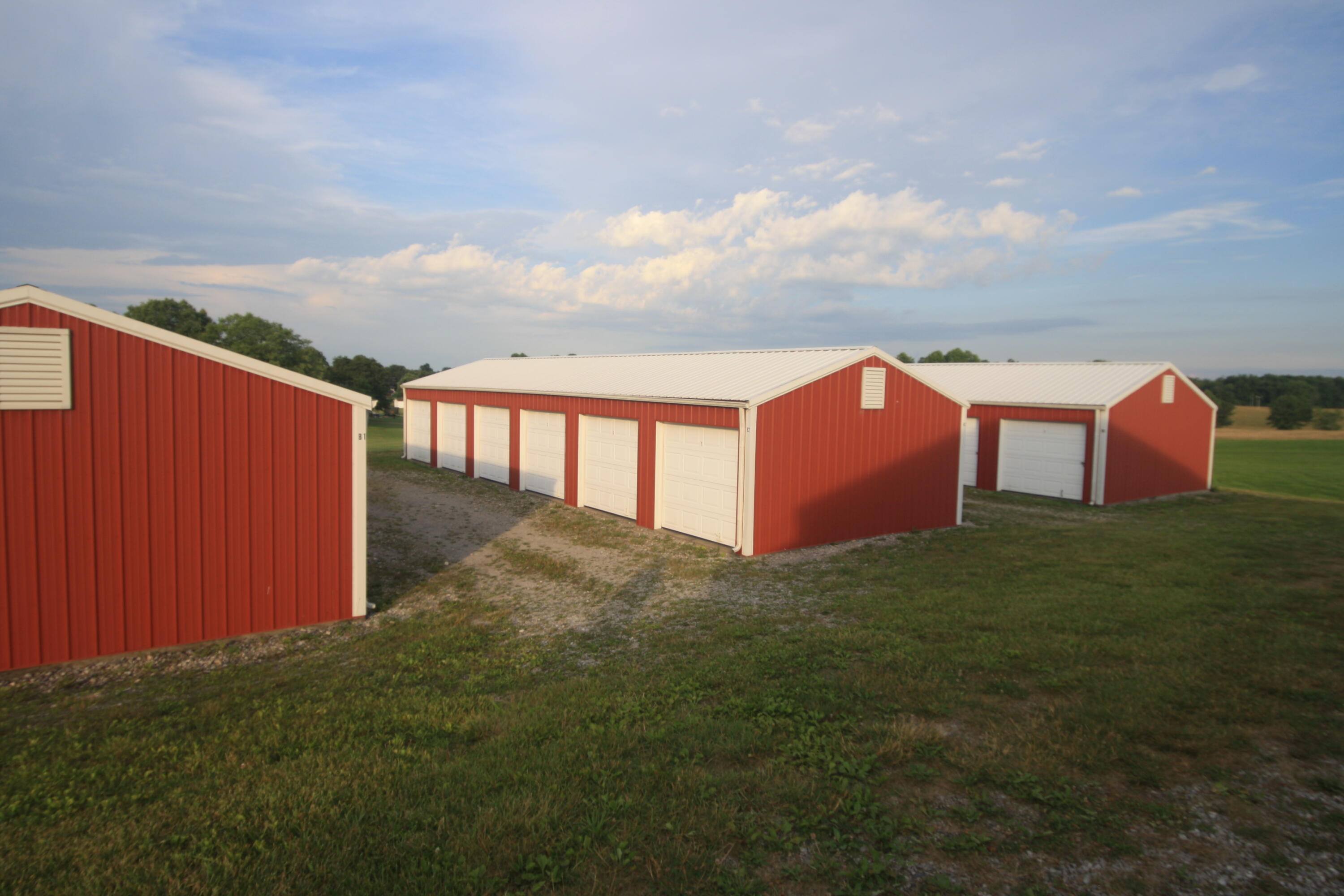 5689 State Highway 290 Property Photo 8
