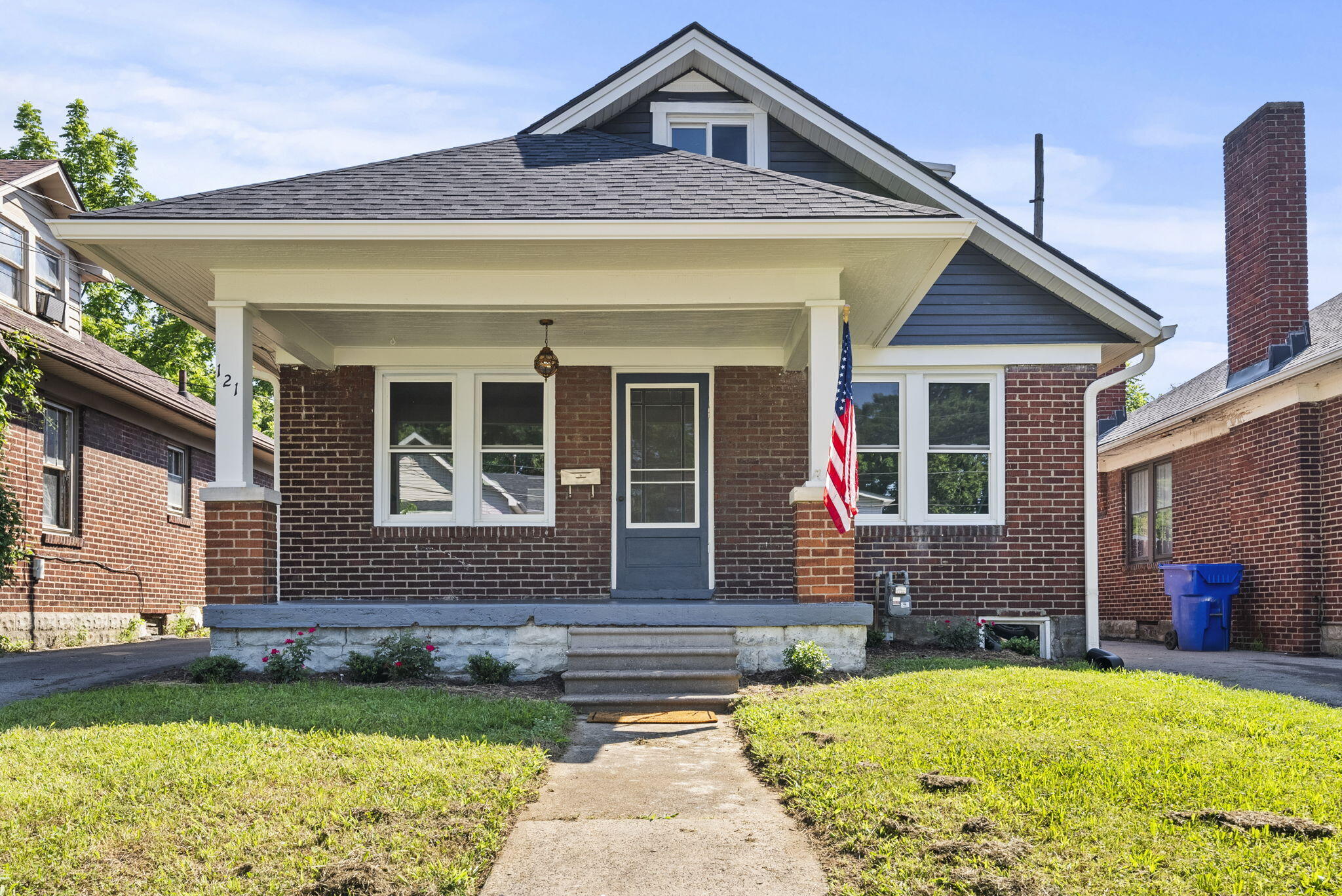 121 Devonia Avenue Property Photo 1