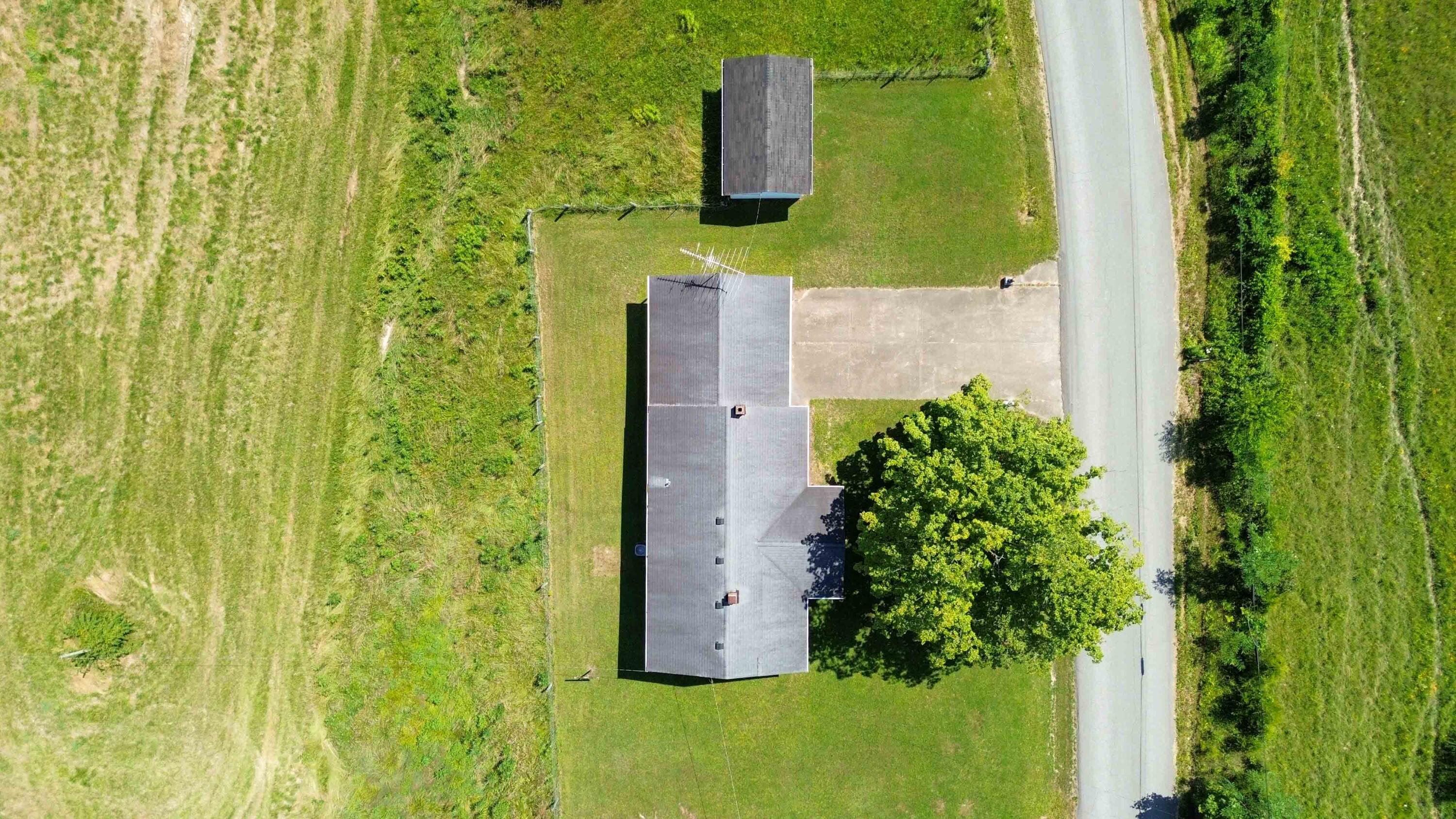 885a Deep Well Woods Road Property Photo 7