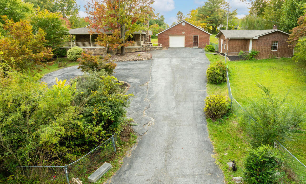 21 Bates Lane Property Photo 1