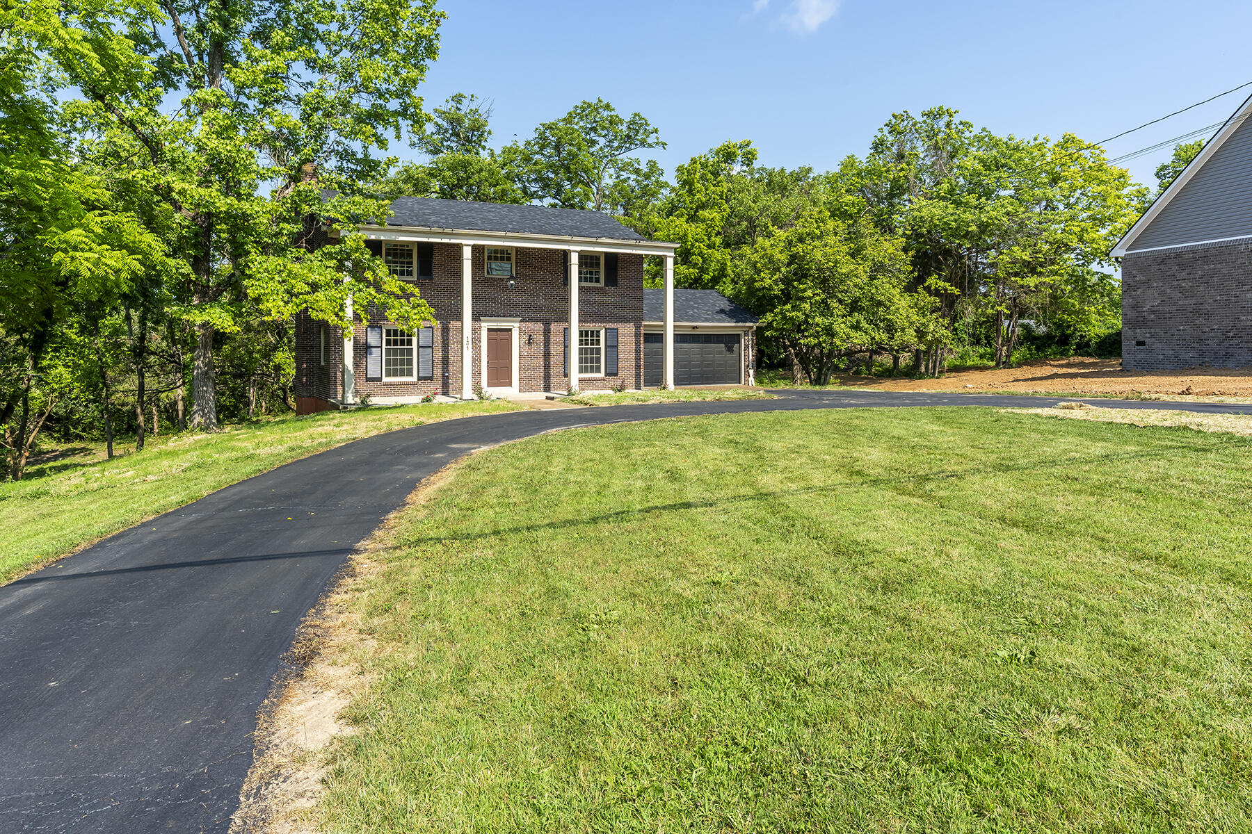 131 Armitage Drive Property Photo 1