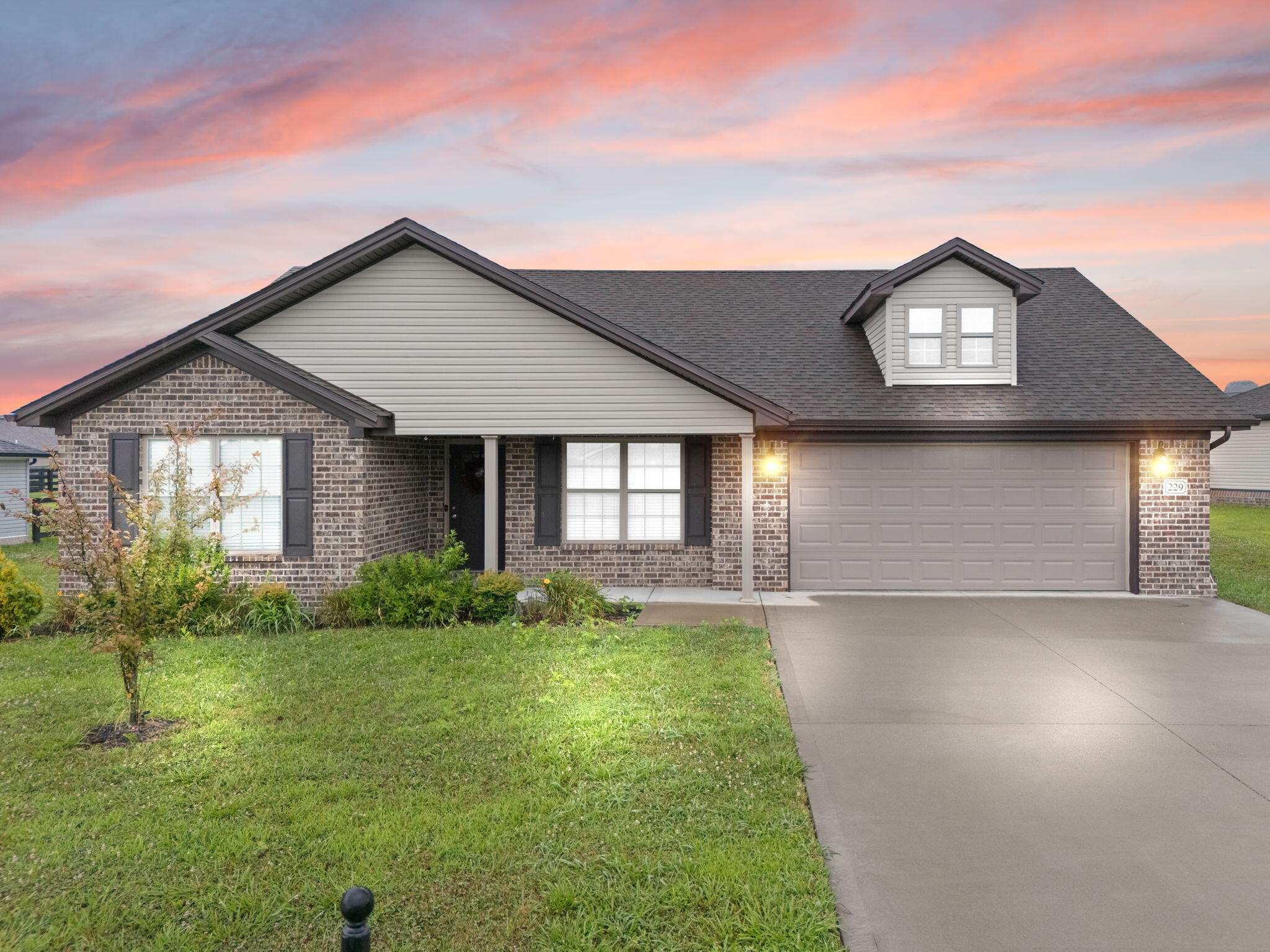 229 Page Drive Property Photo 1