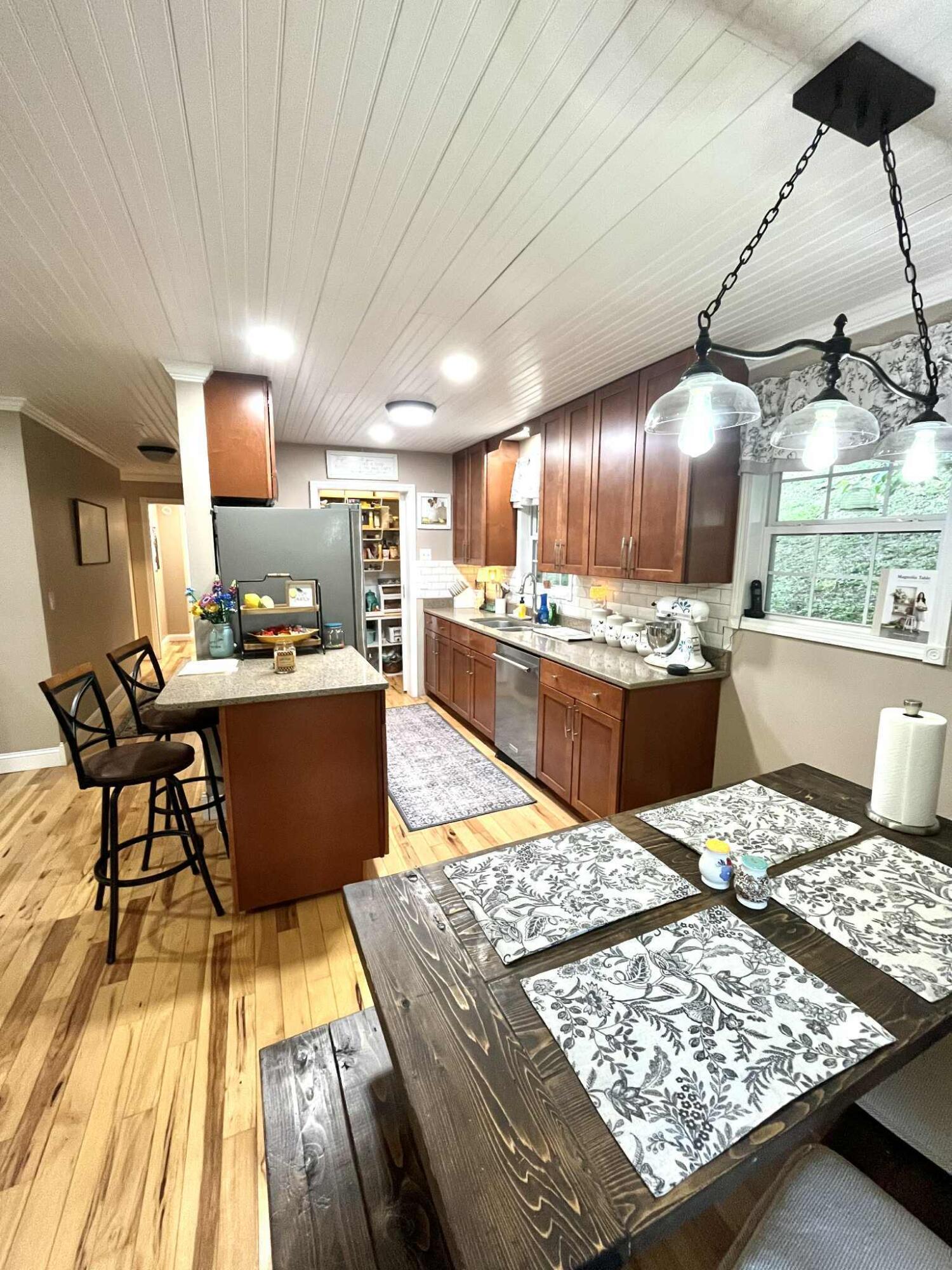 1552 Bigelow Road Property Photo 40