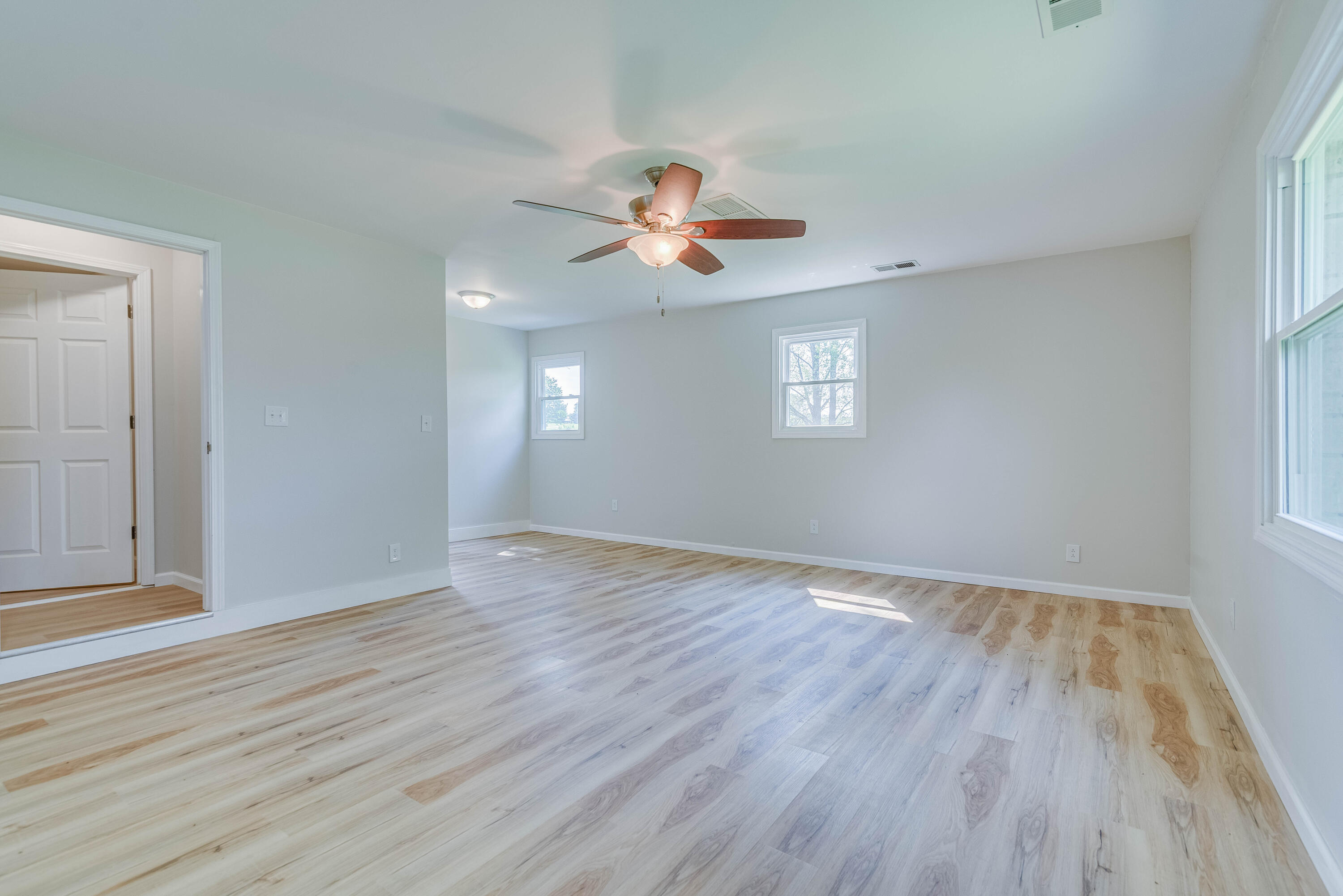 2450 Vince Road Property Photo 35