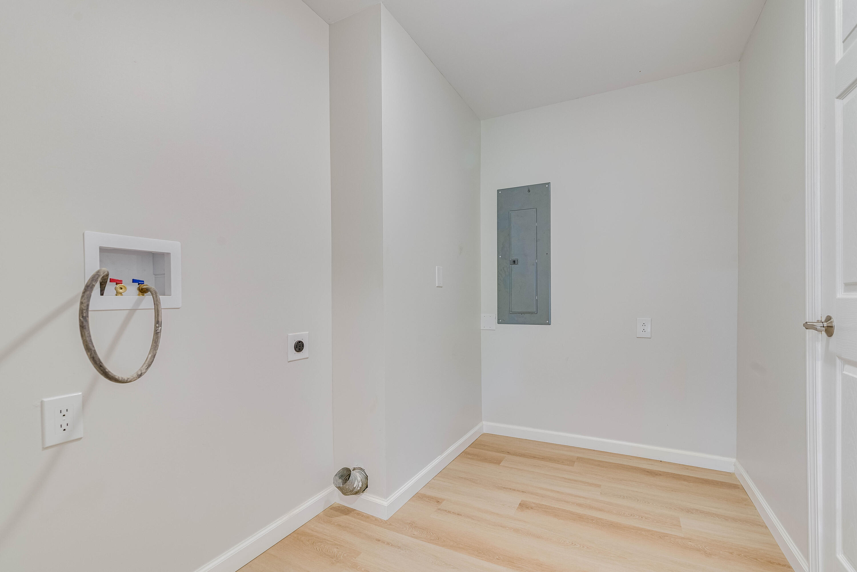 2450 Vince Road Property Photo 42