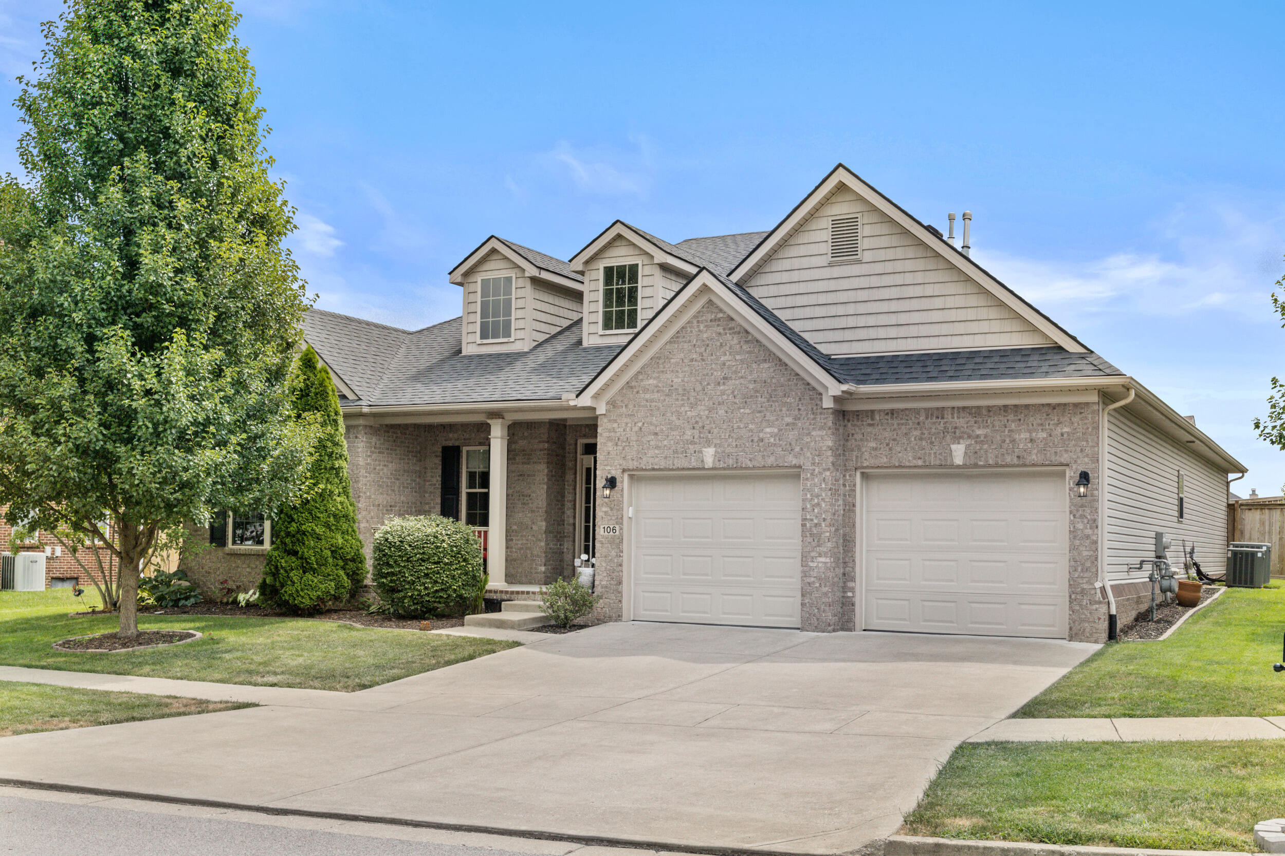 106 Waterside Drive Property Photo 1