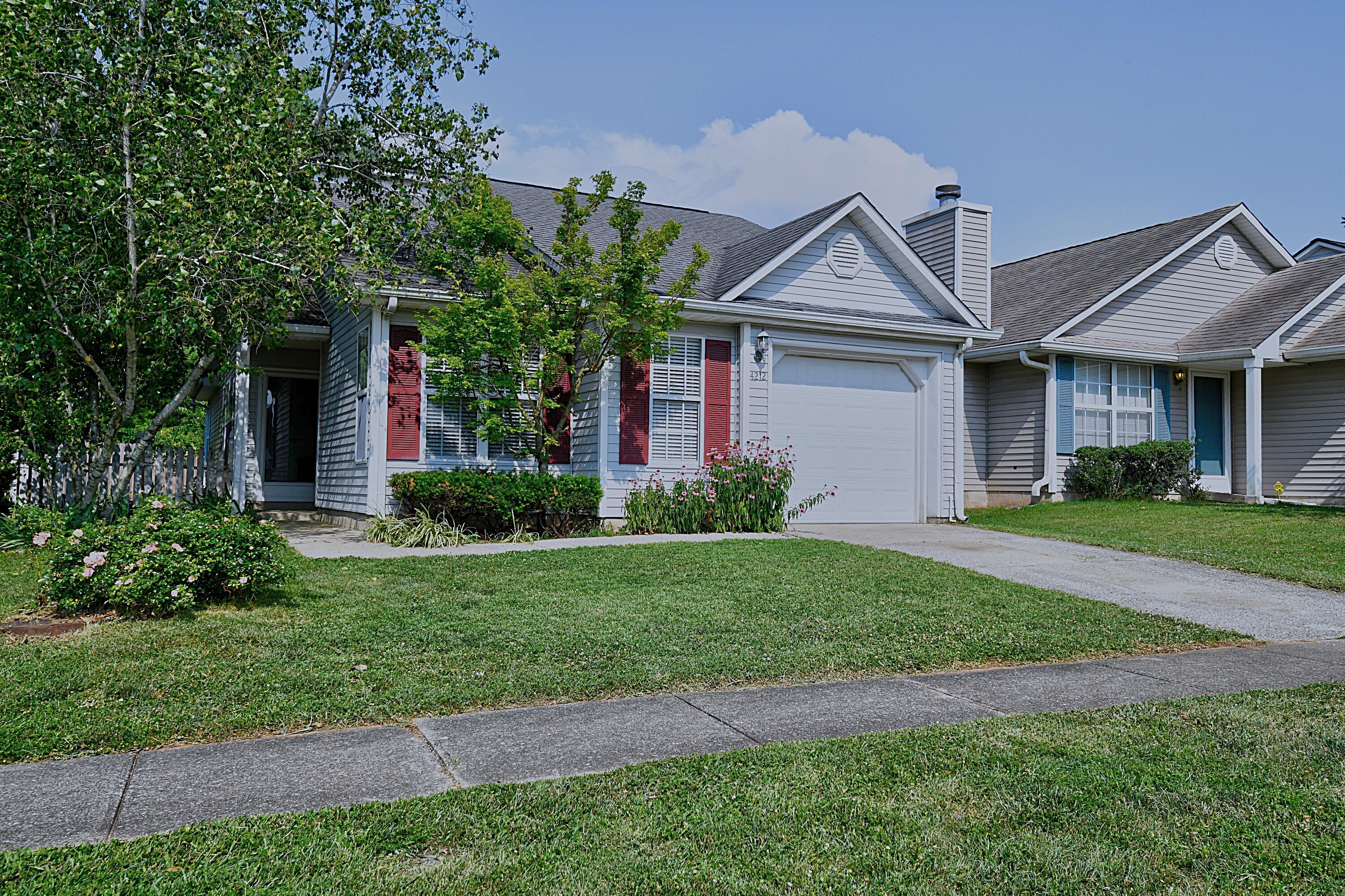 4212 Canterbury Green Way Property Photo 1