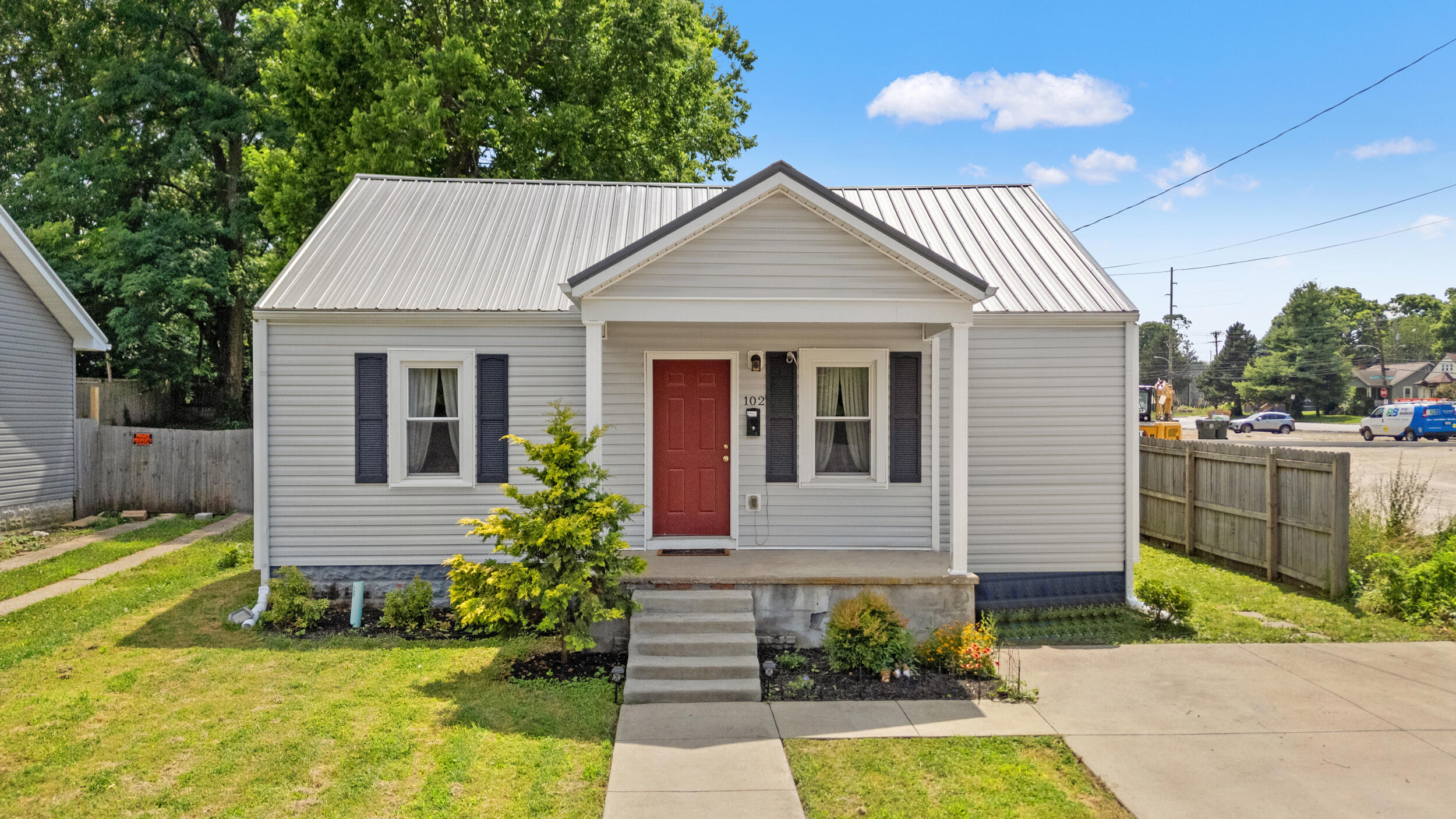 102 Bermuda Avenue Property Photo 1