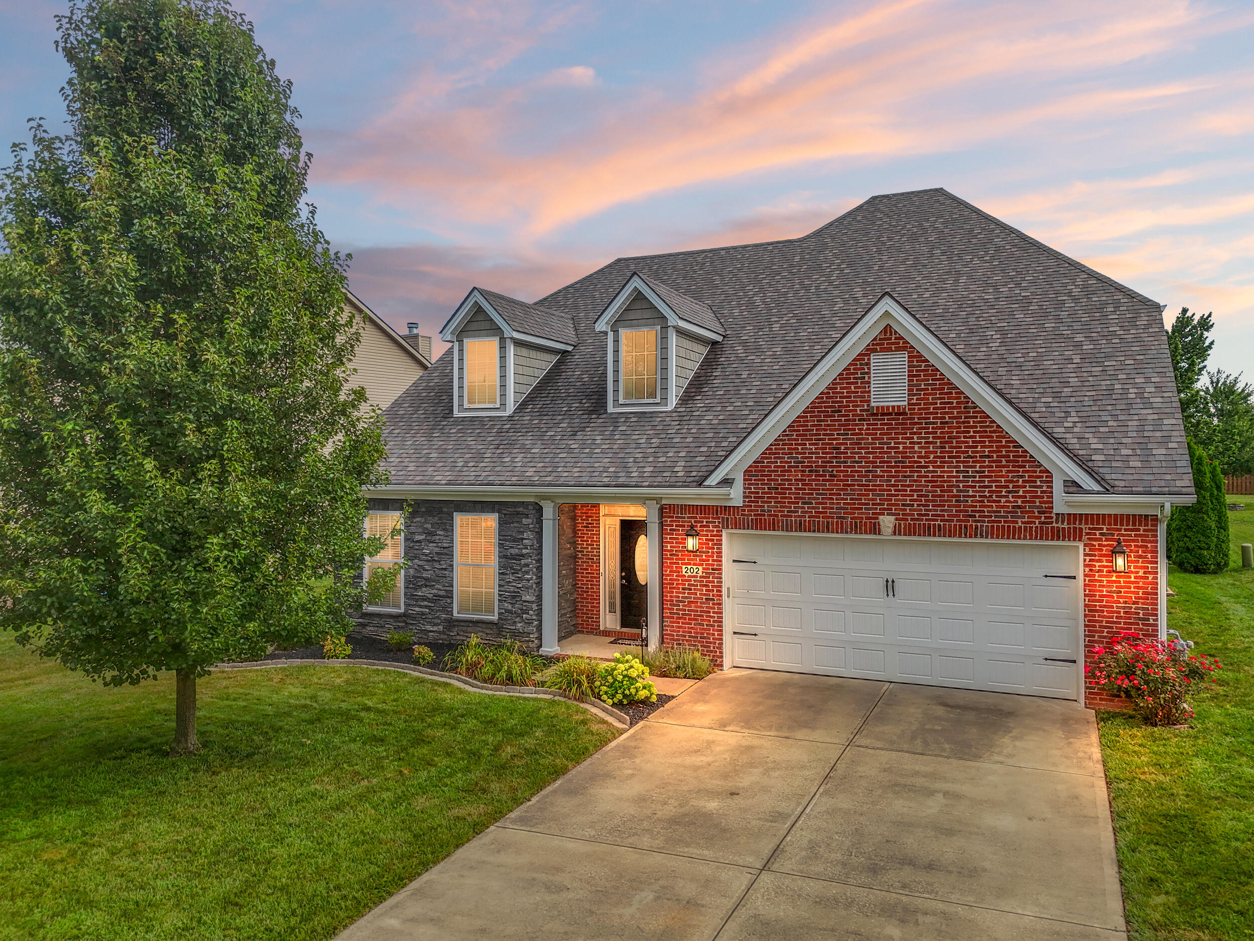 202 Shinnecock Hills Drive Property Photo 1