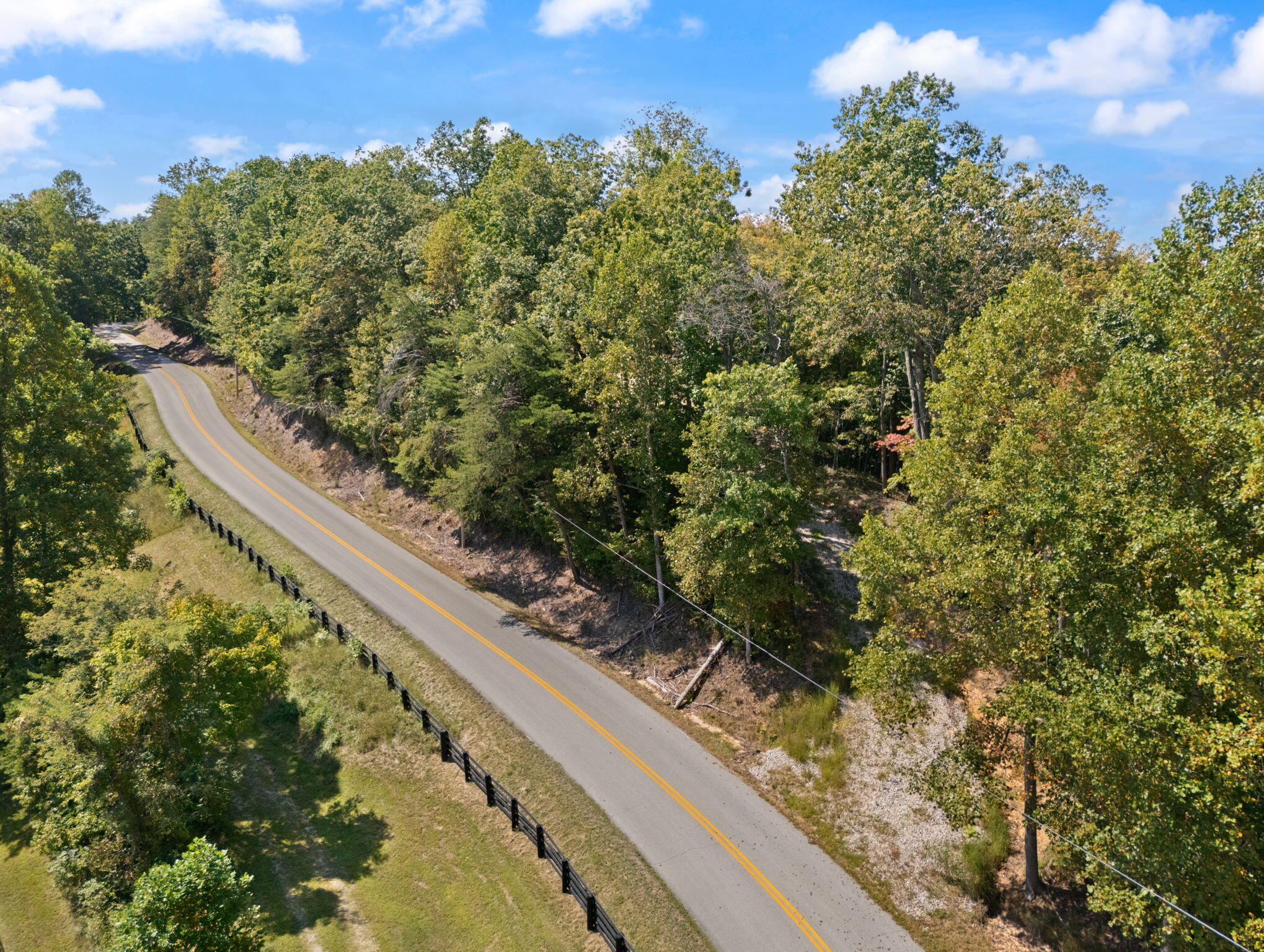 960 High Rock Property Photo 6