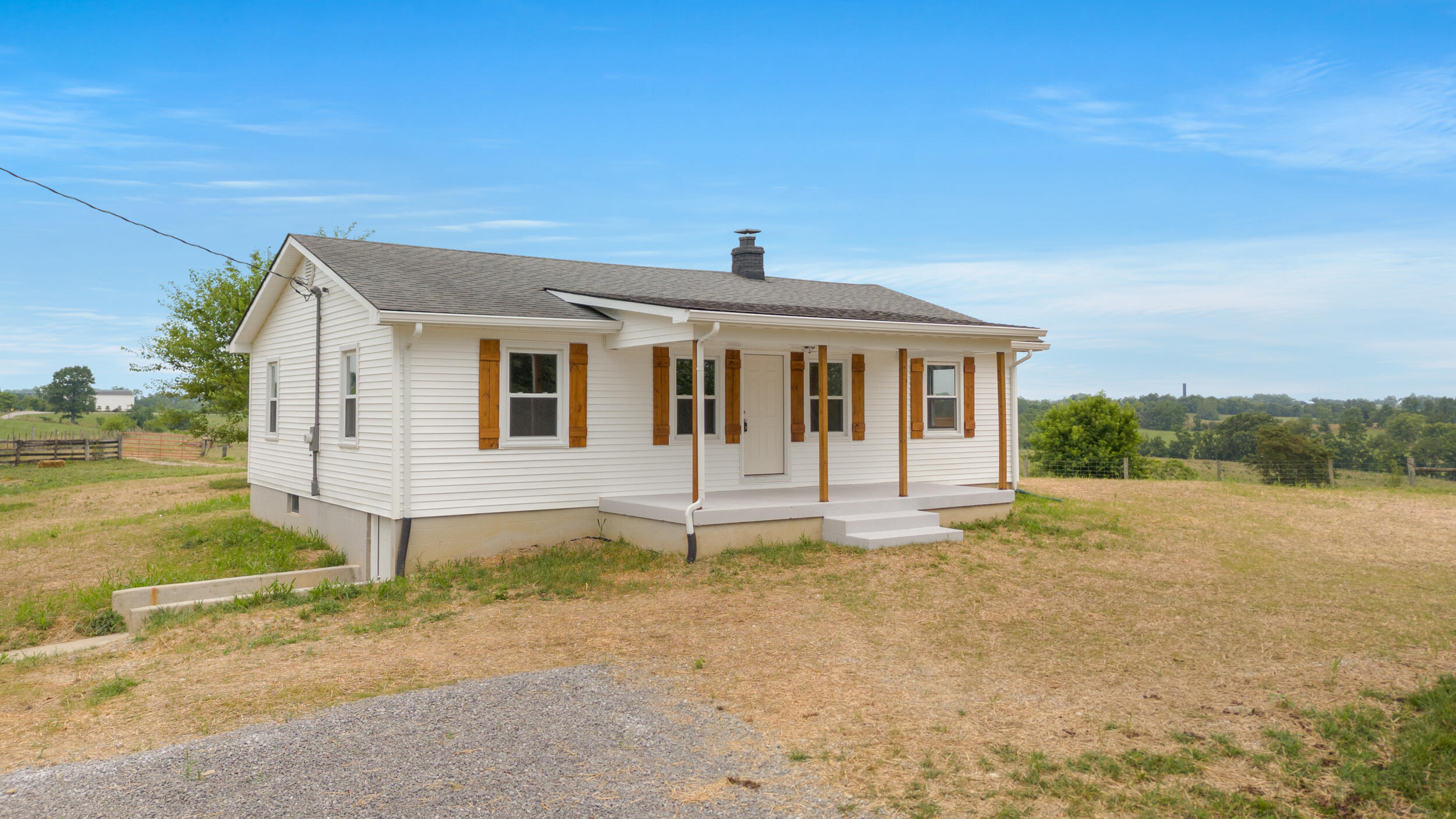 845 Ky 3018 Property Photo 1