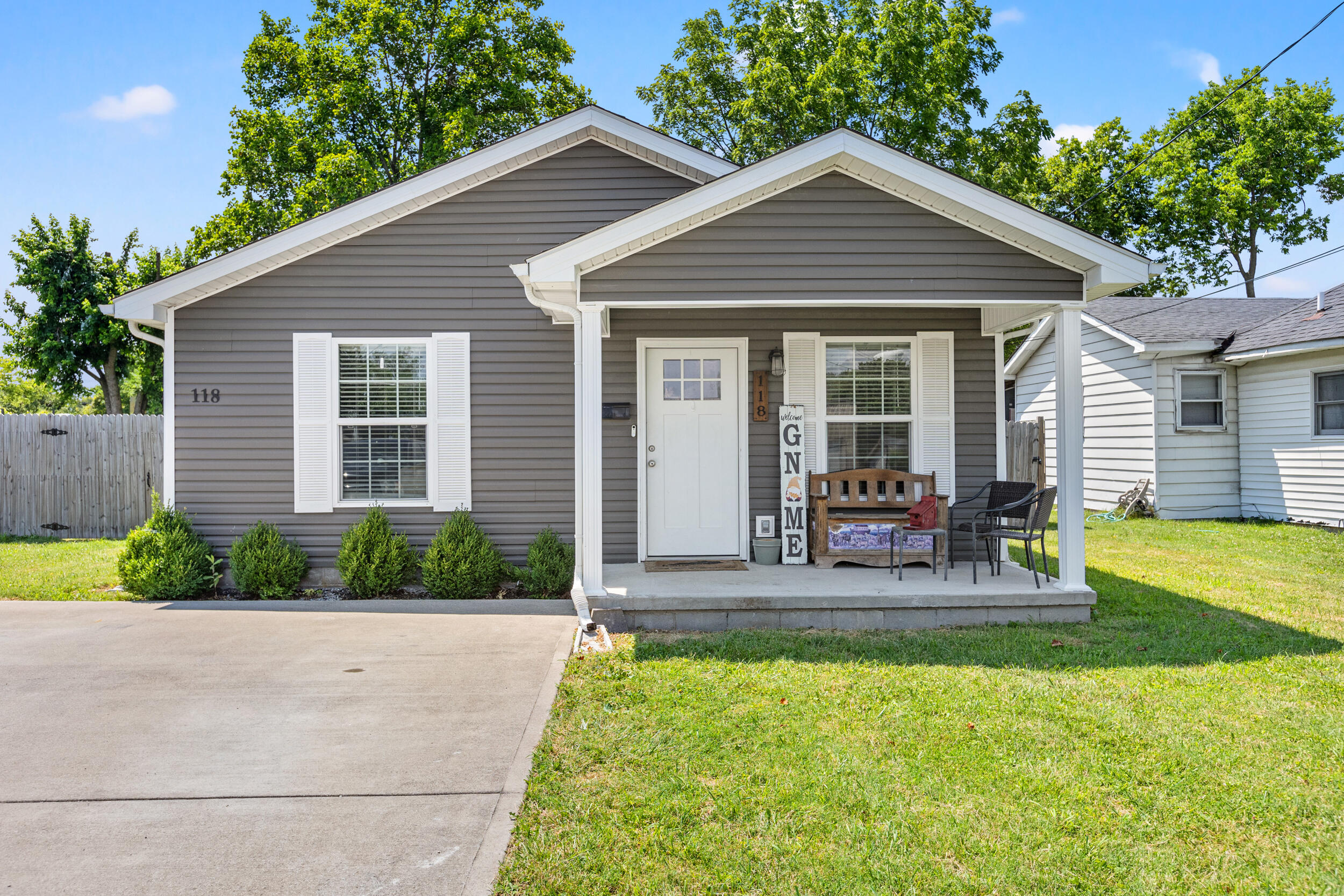 118 Short Street Property Photo 1