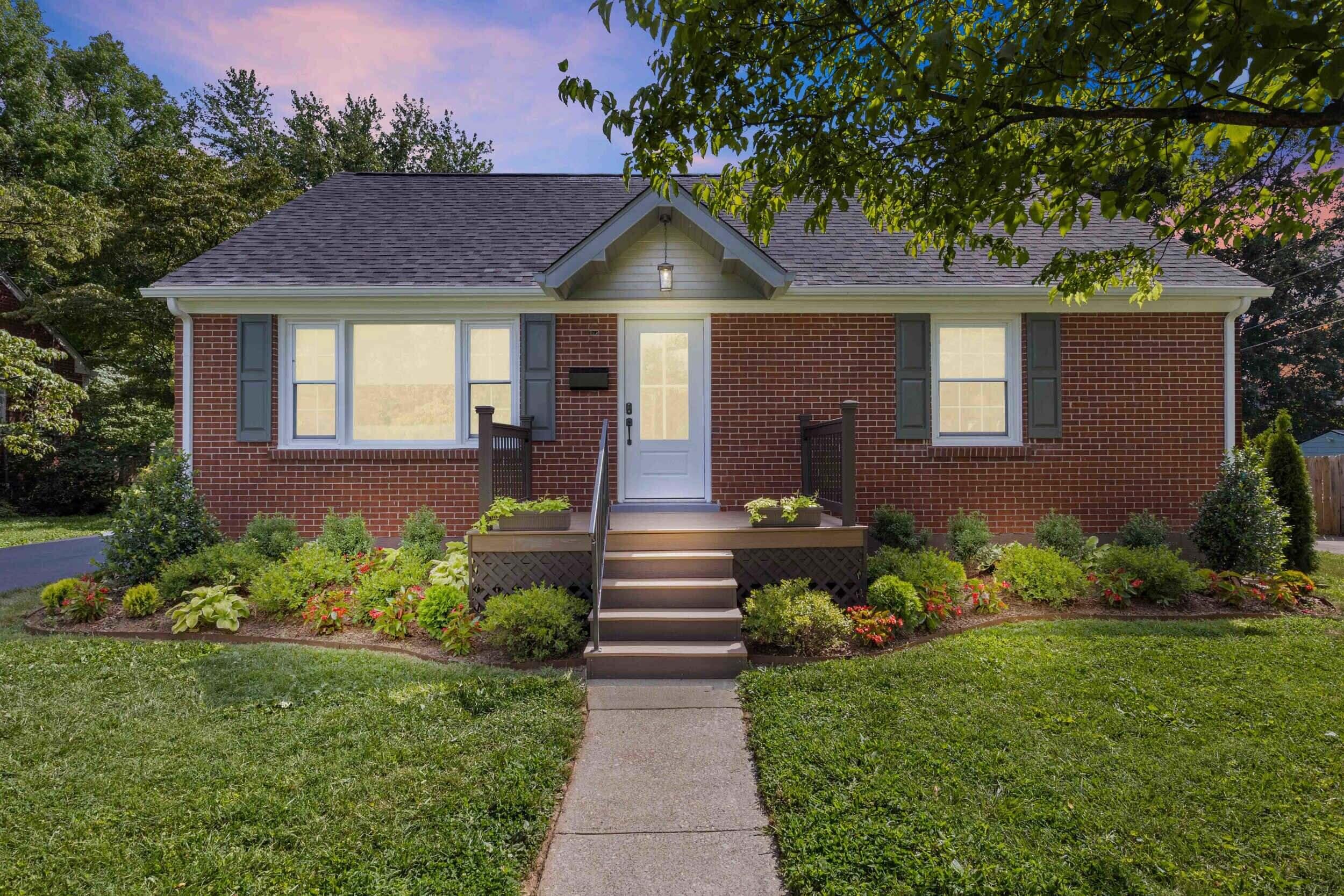 286 Hill N Dale Road Property Photo 1
