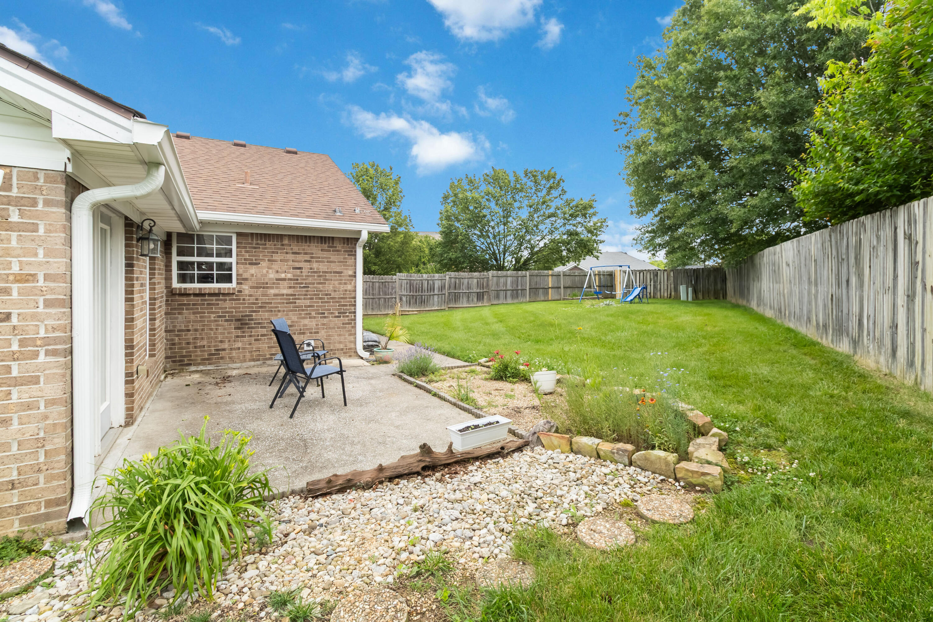 505 Elleigh Way Property Photo 38