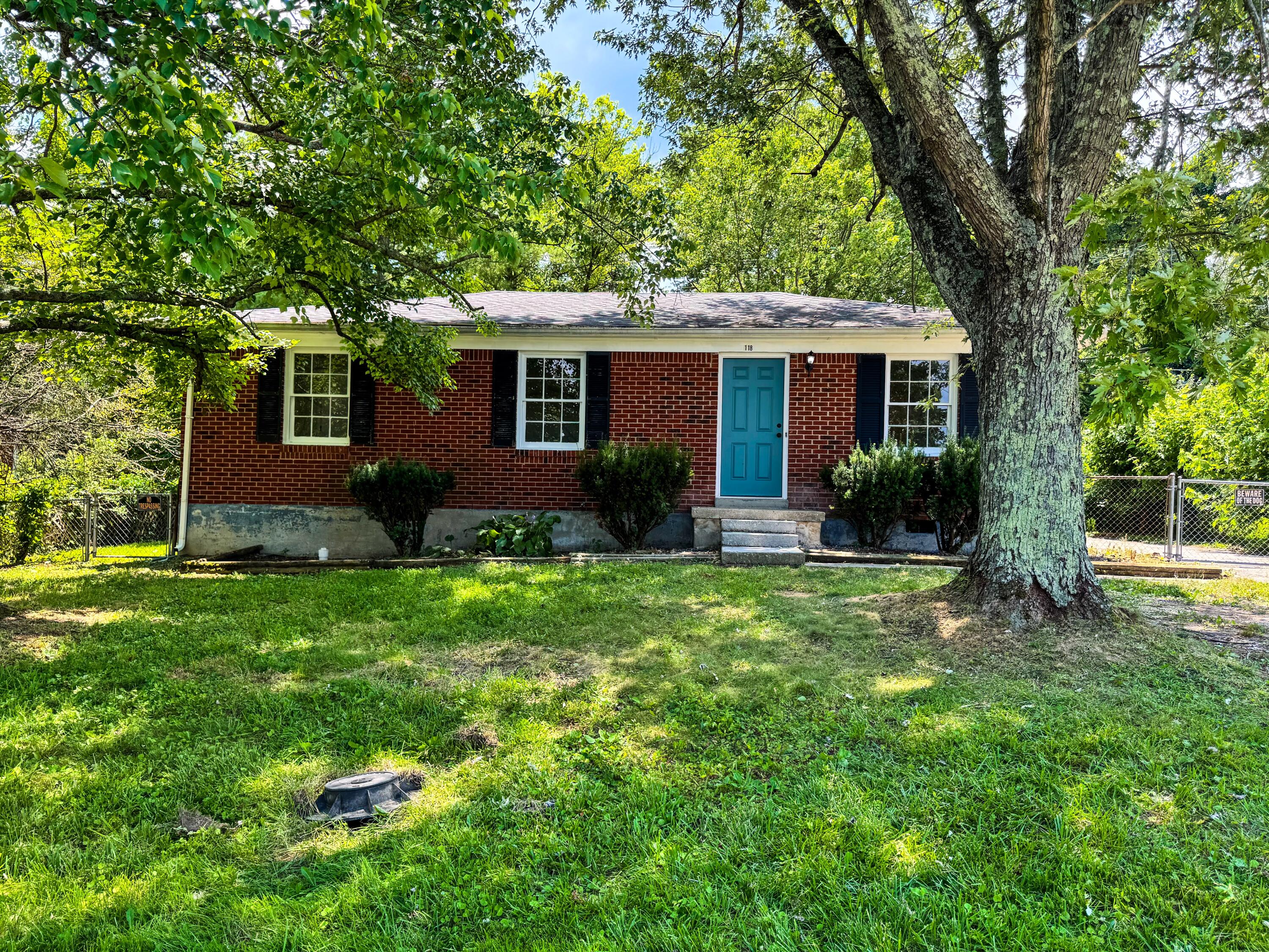 118 Edgewood Drive Property Photo 1