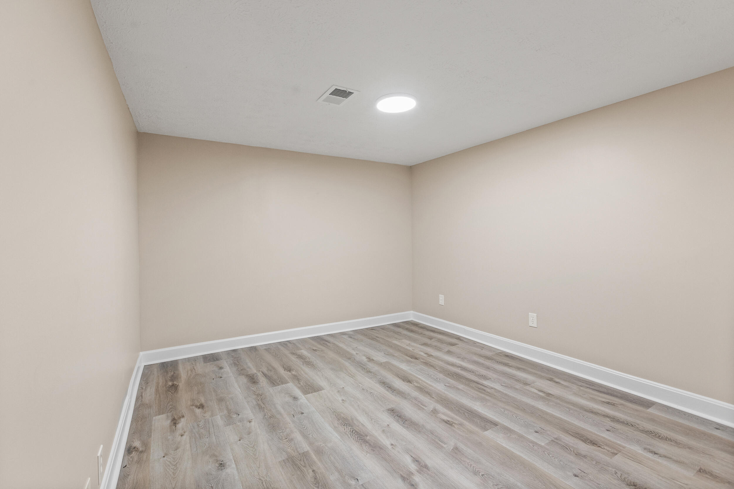 3405 Oak Point Court Property Photo 21