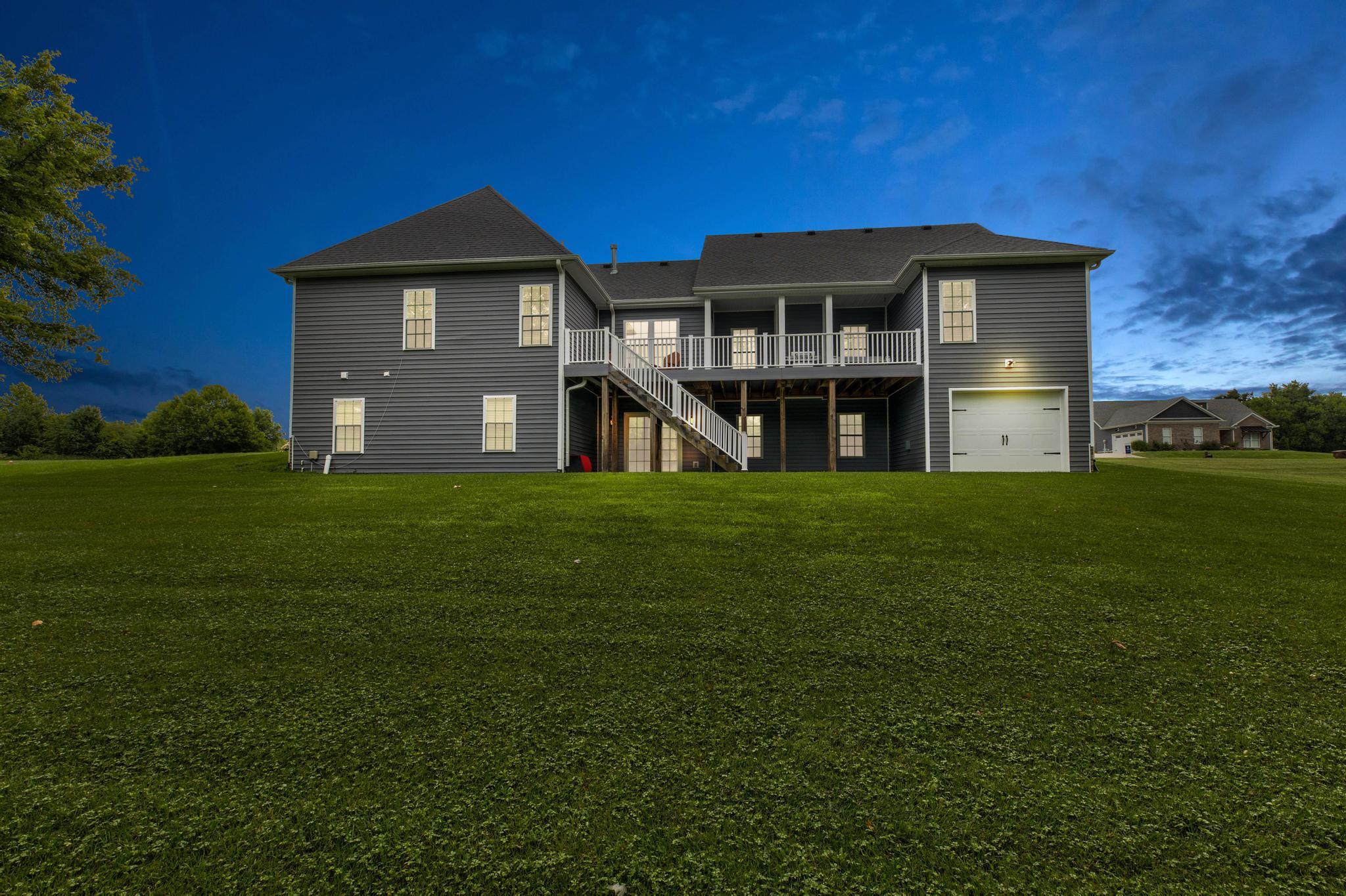 433 Fairholme Way Property Photo 44