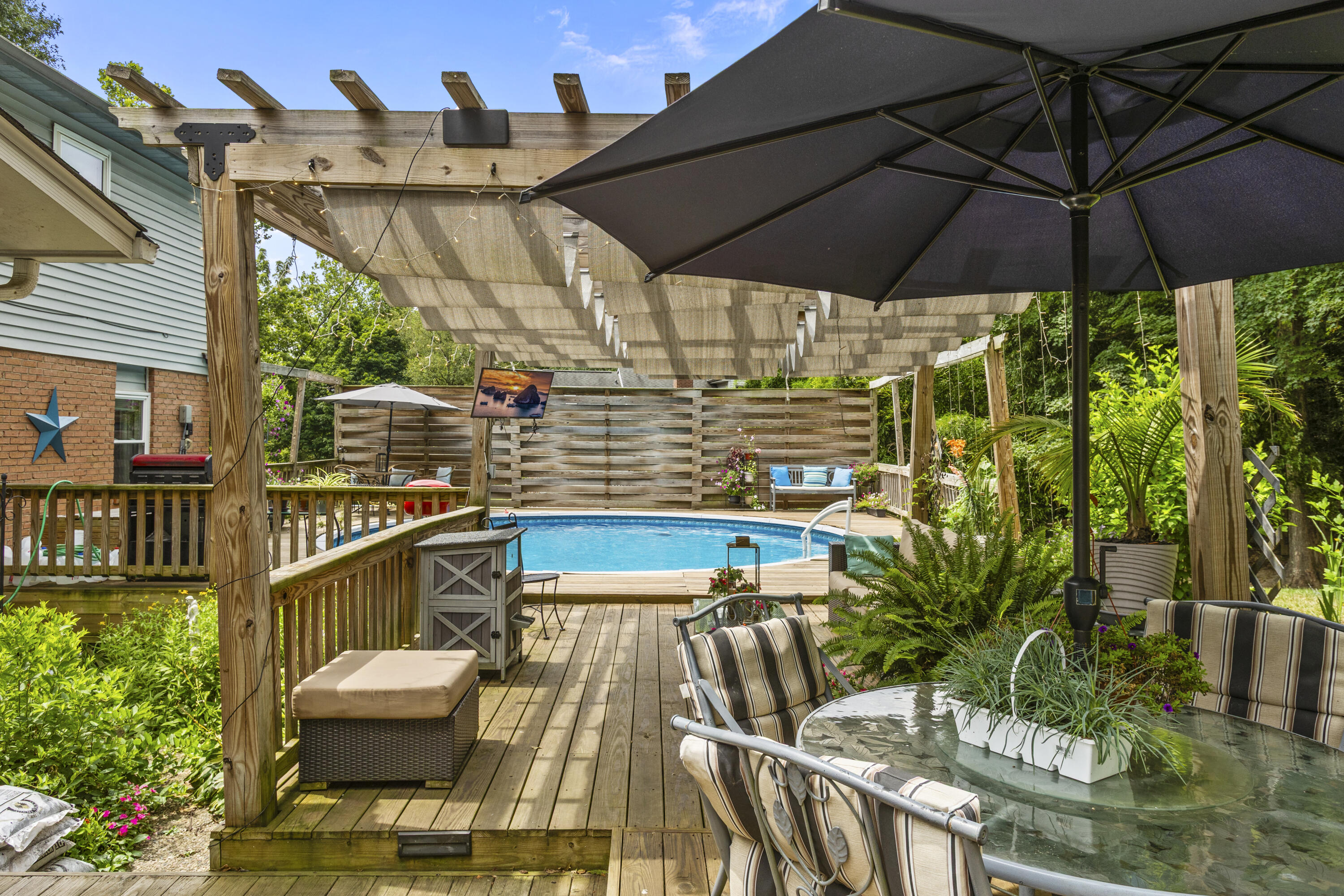 2142 West Horizon Drive