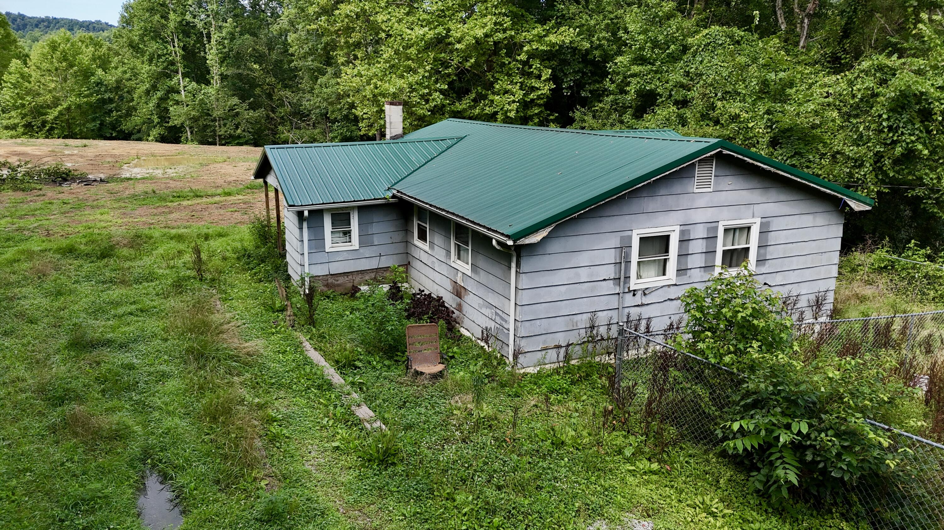 223 Bertha Hollow Road Property Photo 4