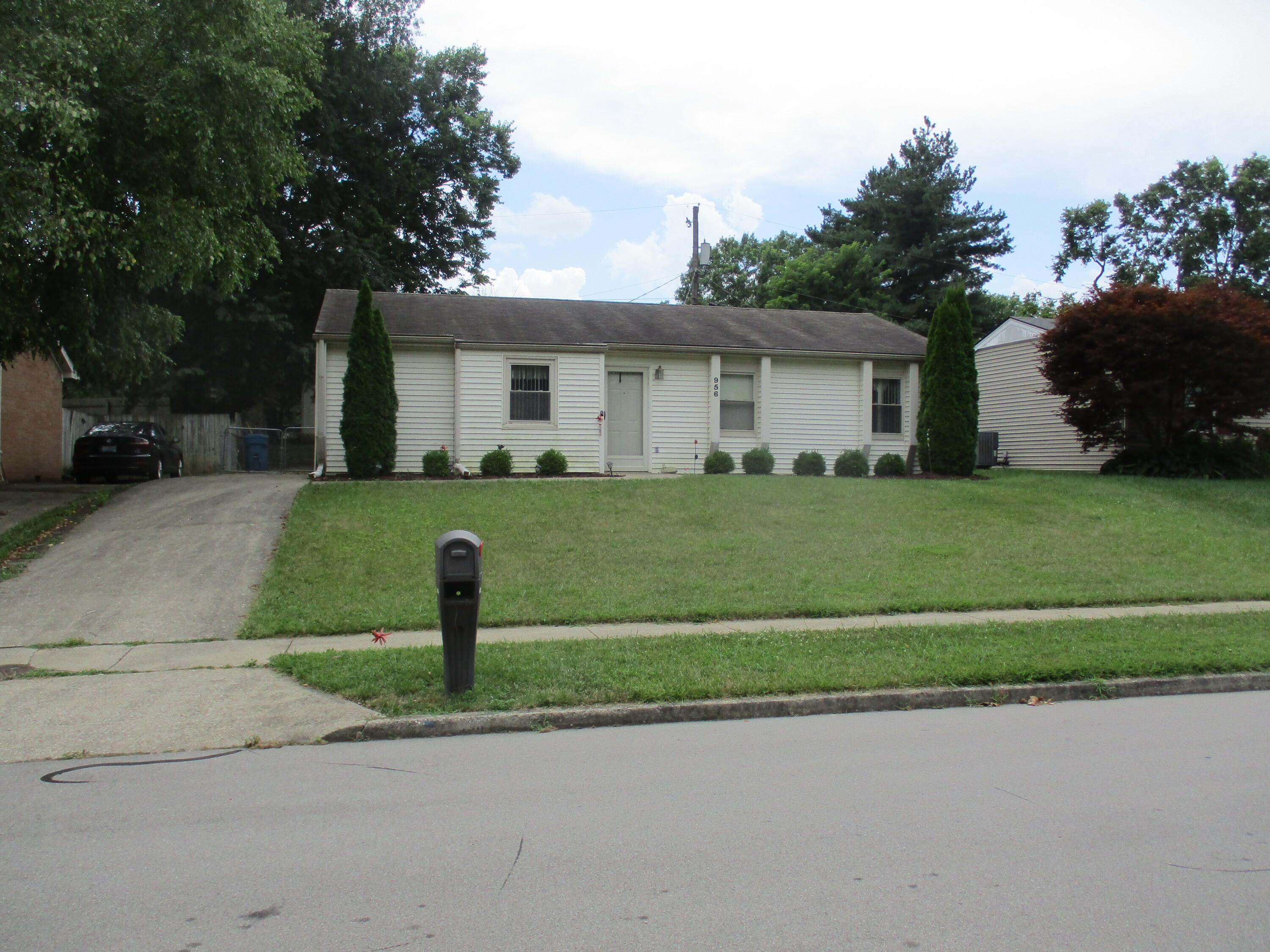 956 Gregory Way Property Photo 1