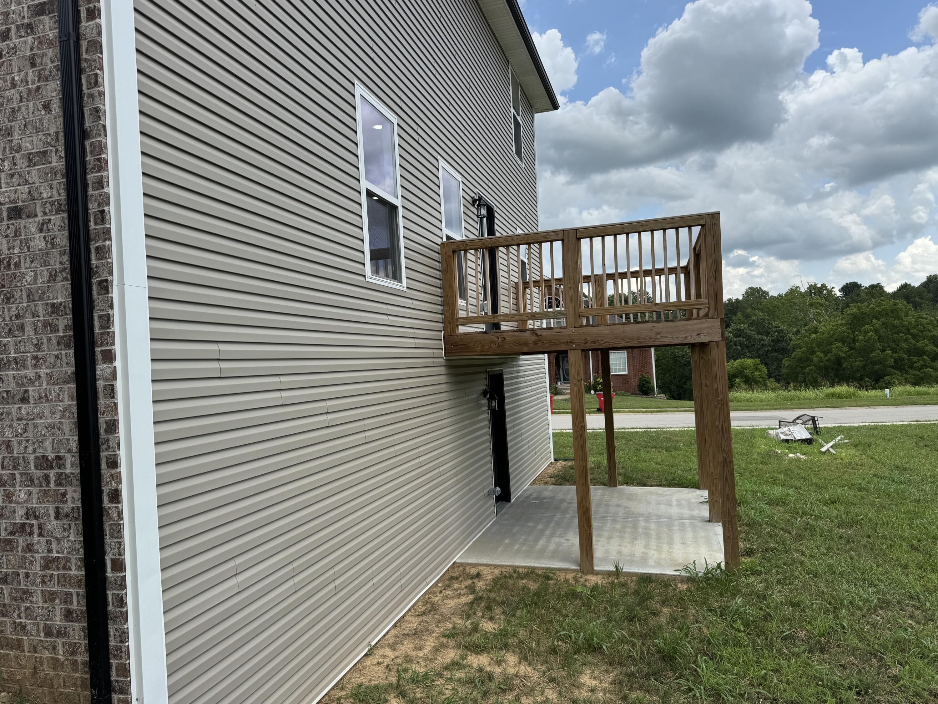 101 Buttonwood Way Property Photo 33