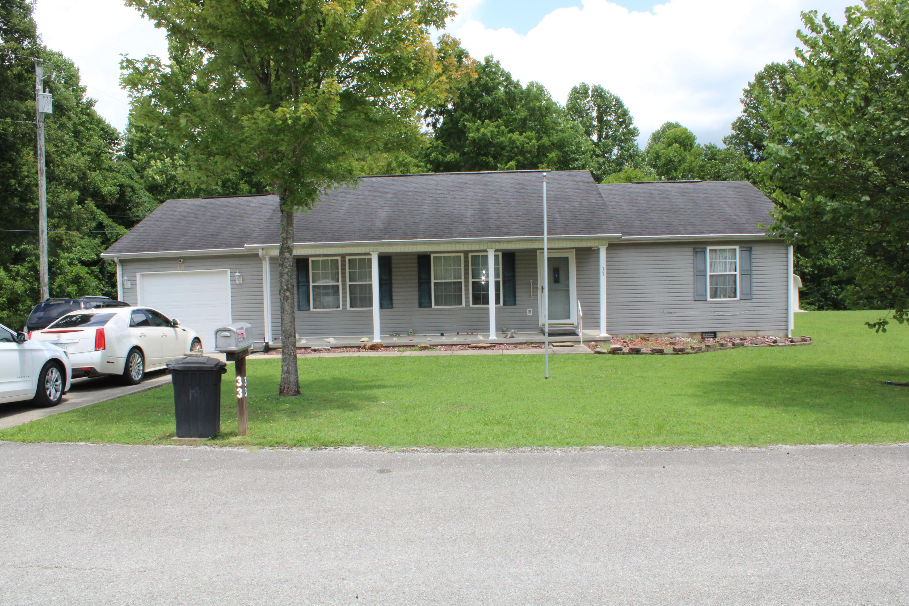 33 Chase Lane Property Photo 1