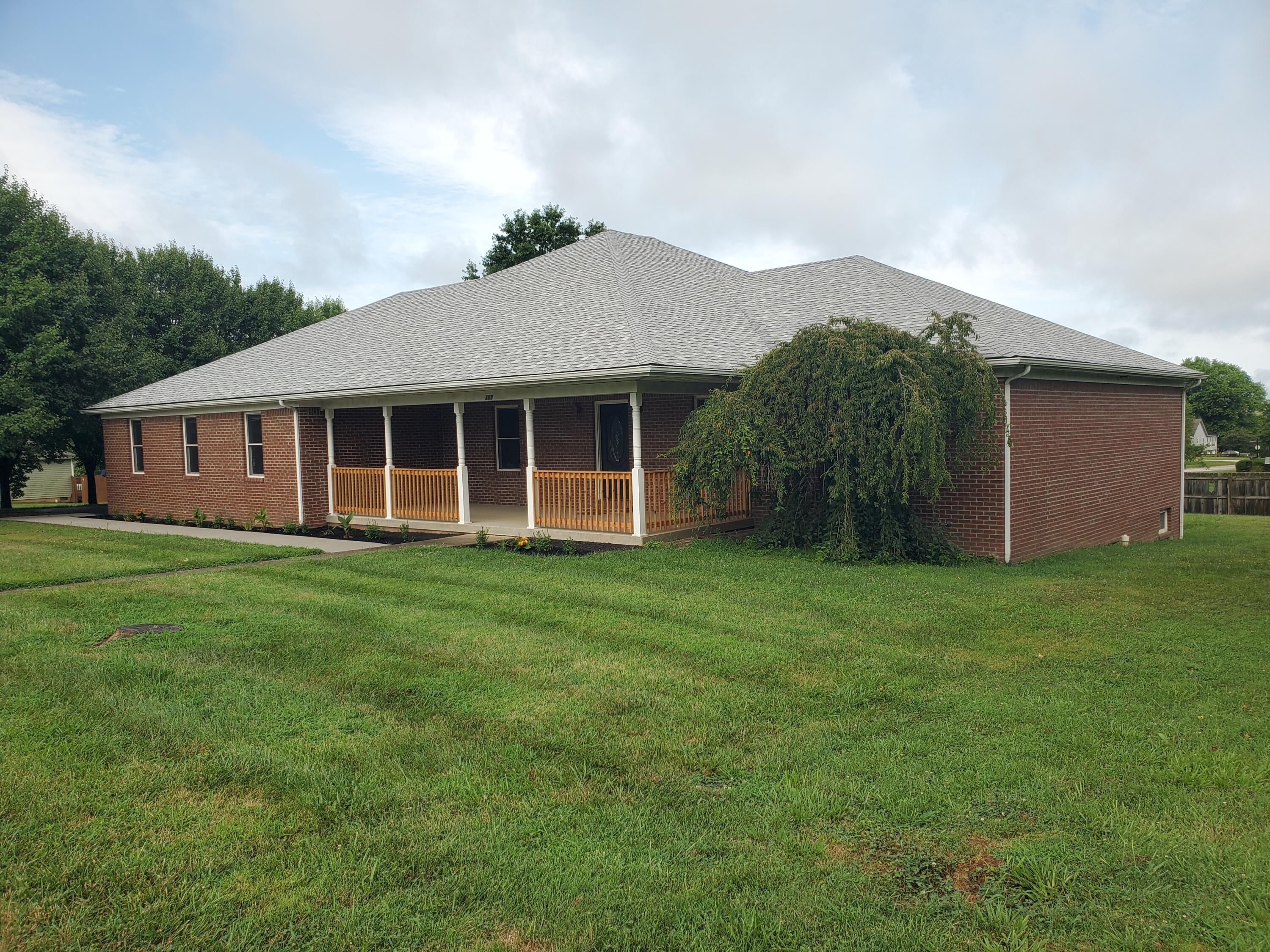108 Hogan Drive Property Photo 1