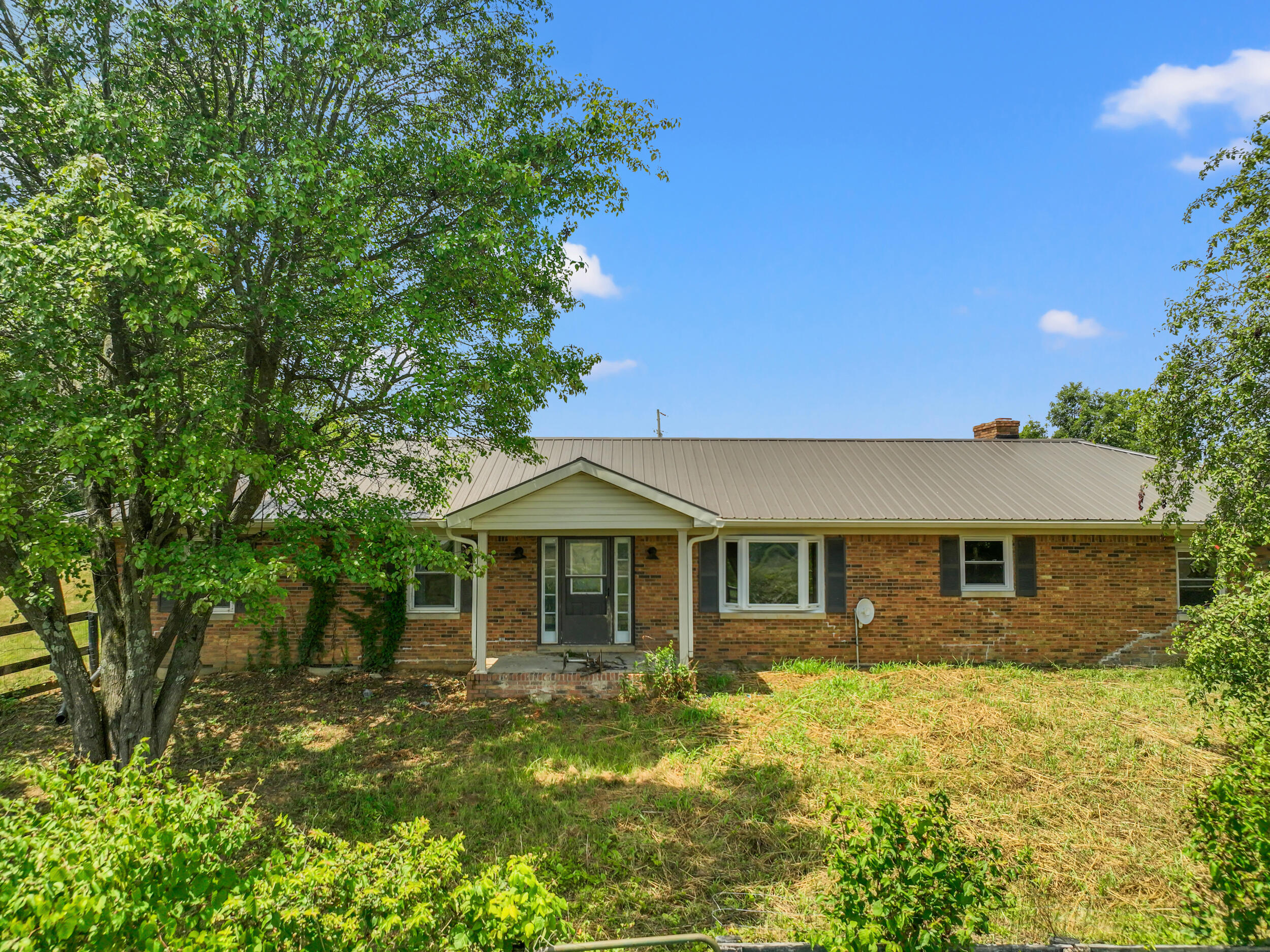 288 Tewmey Lane Property Photo 1