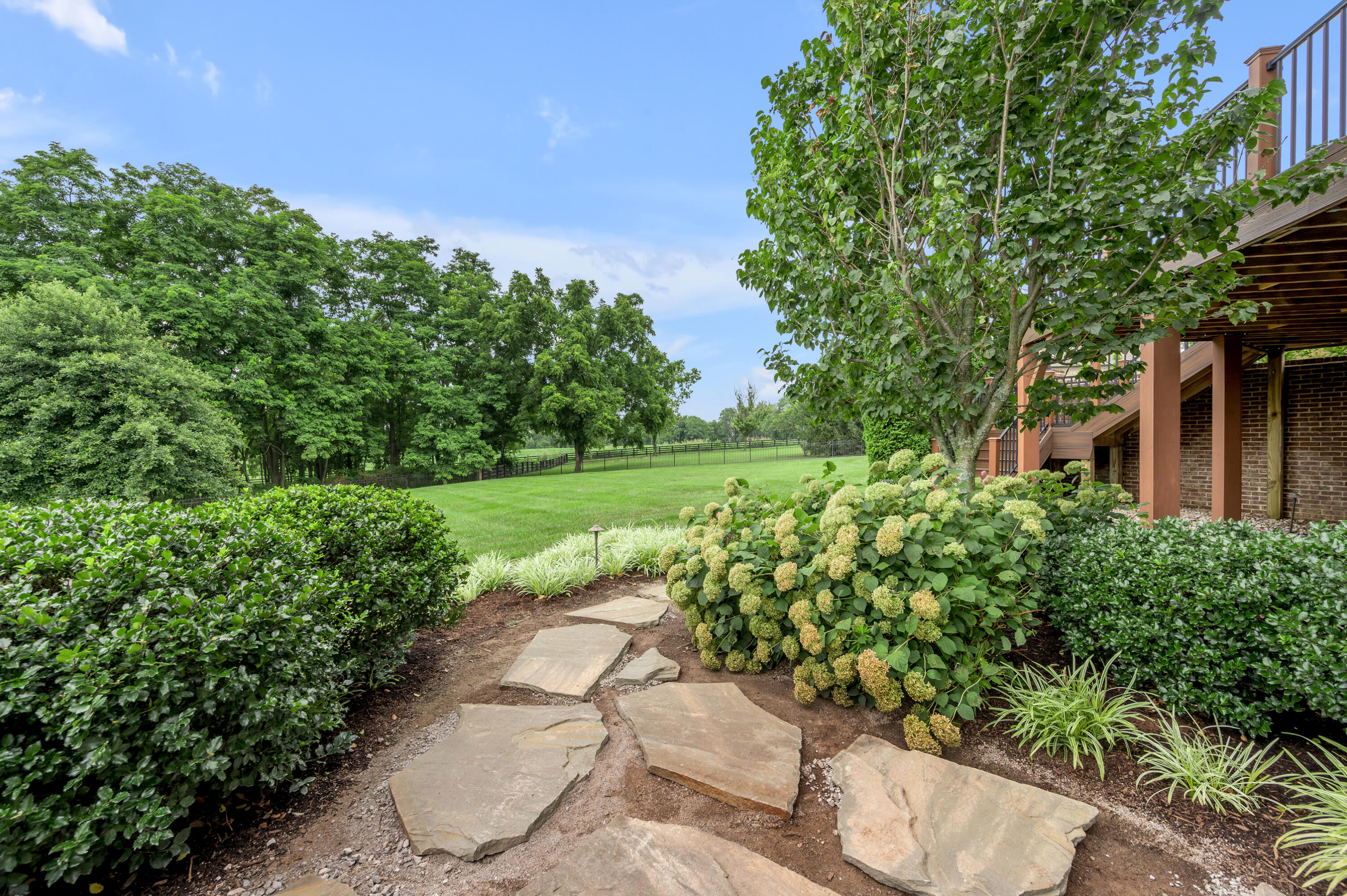 210 Eagle Drive Property Photo 89