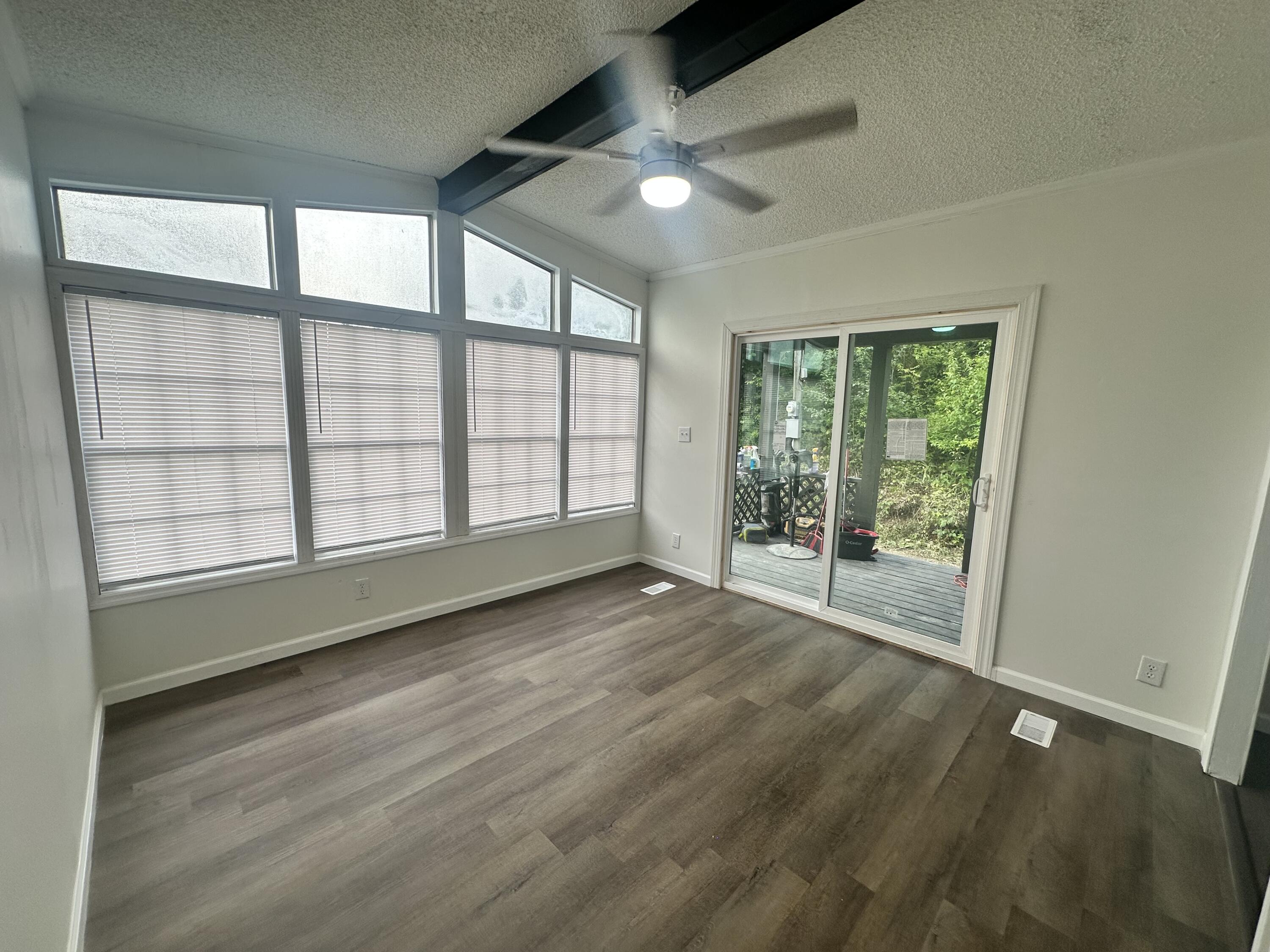 3150 Jones Lane Property Photo 2