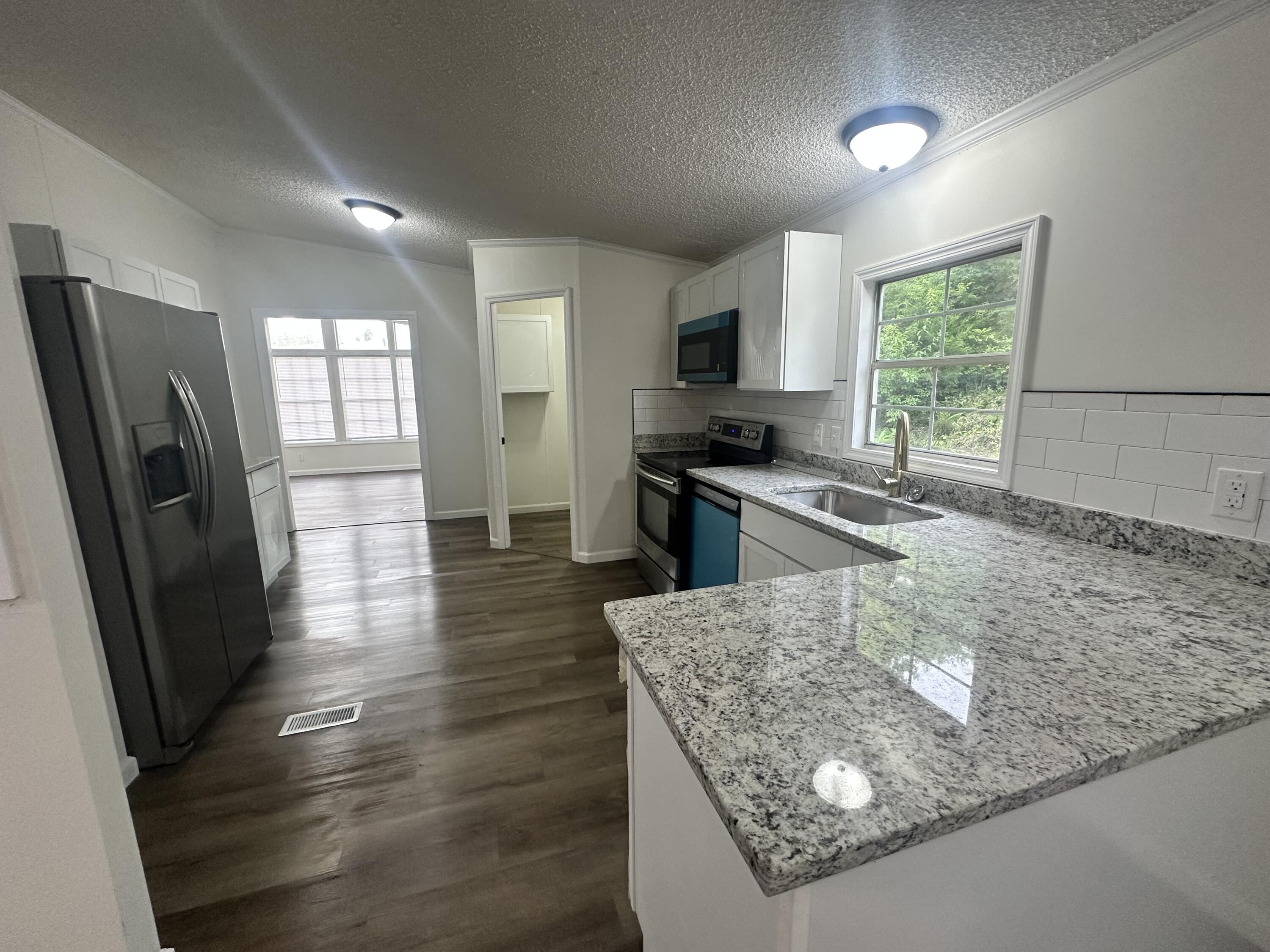 3150 Jones Lane Property Photo 6