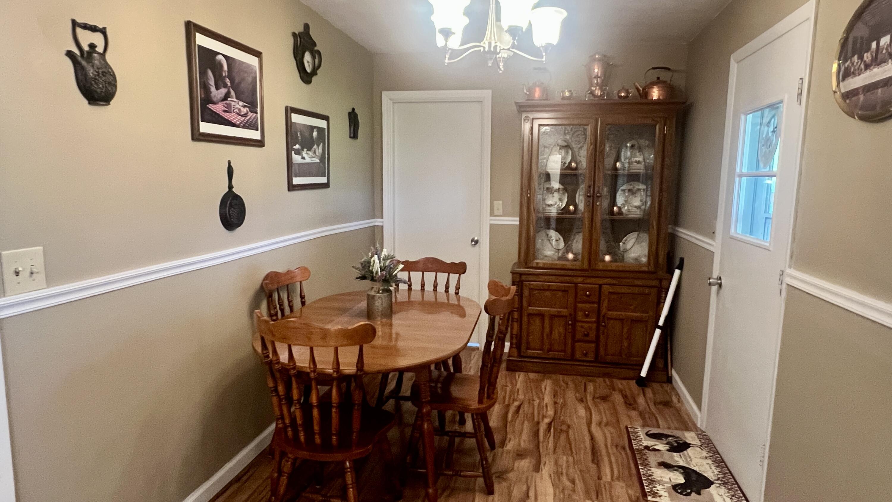 372 Southland Drive Property Photo 8