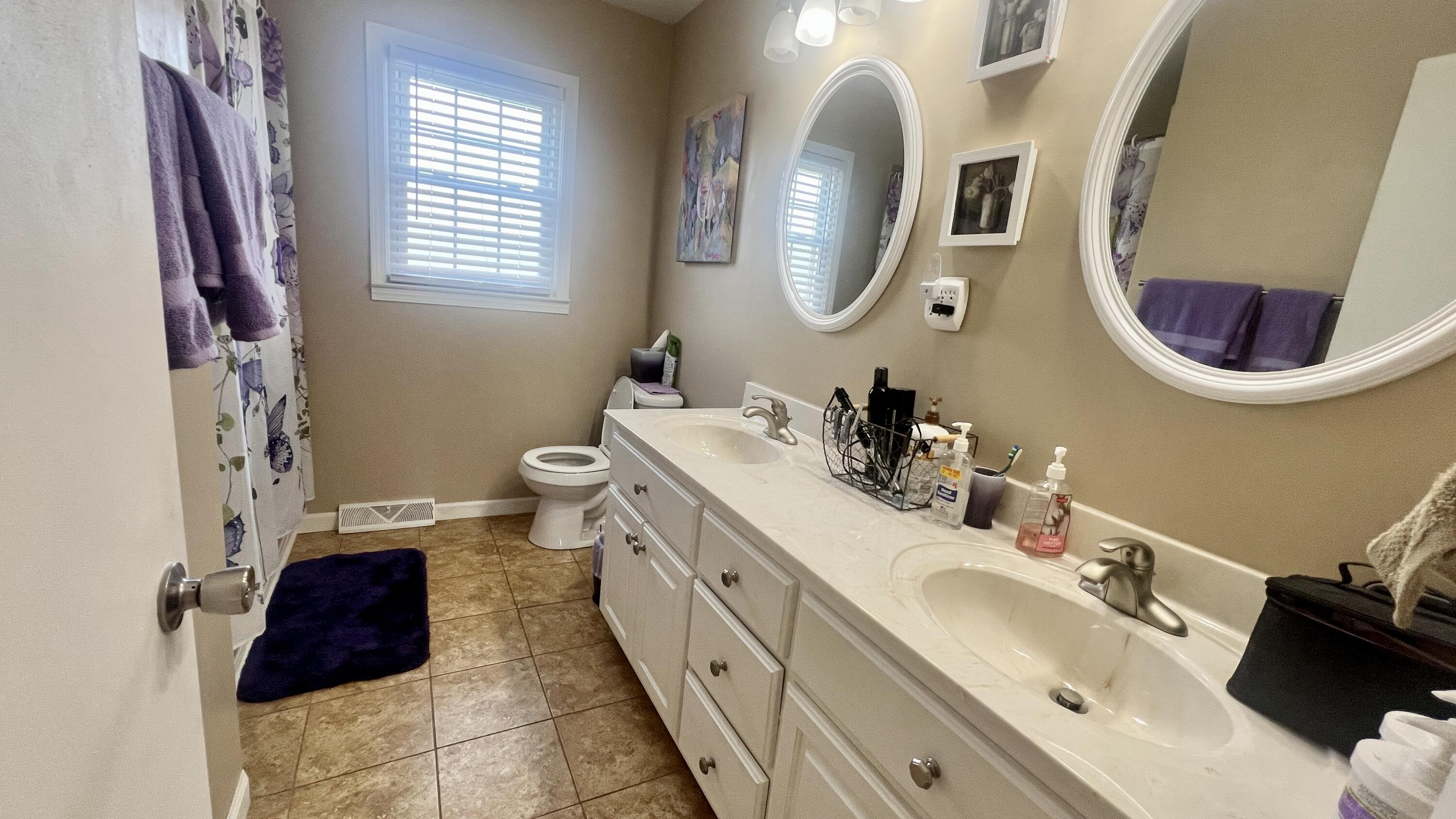 372 Southland Drive Property Photo 12