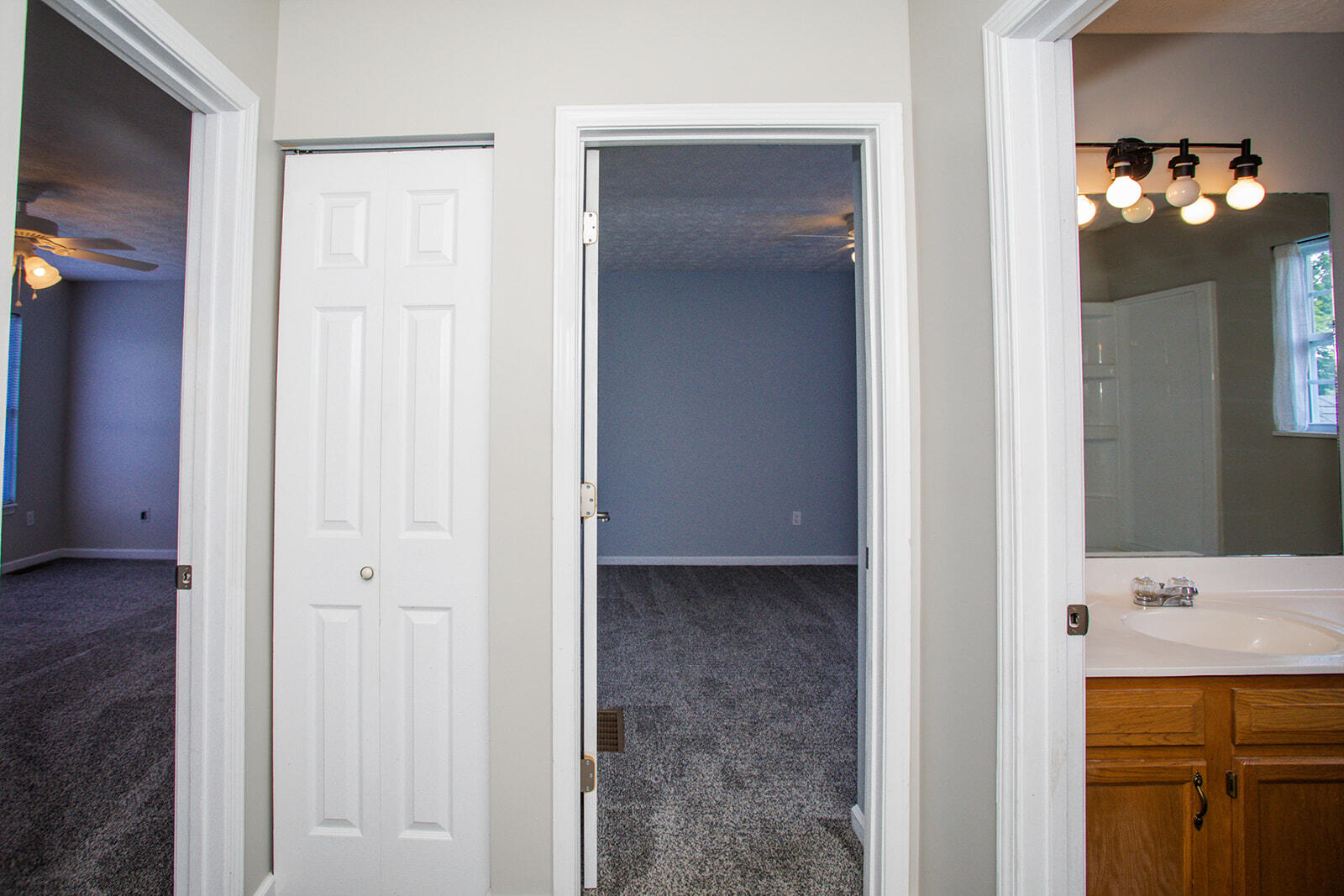 271 April Way Property Photo 17