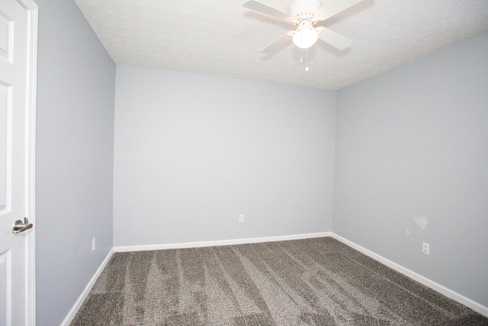 271 April Way Property Photo 21