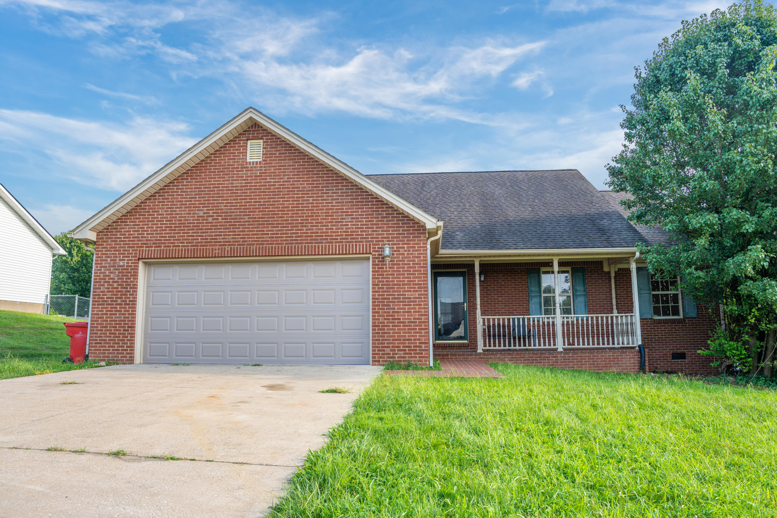 113 Livingston Lane Property Photo 1