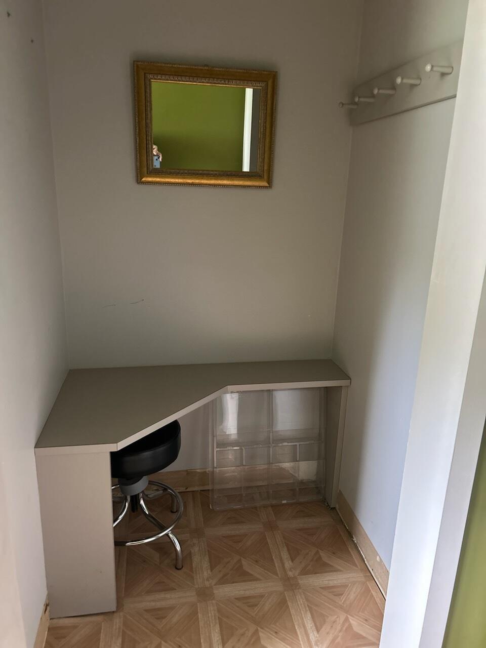 250 Foxglove Dr #4 Property Photo 11