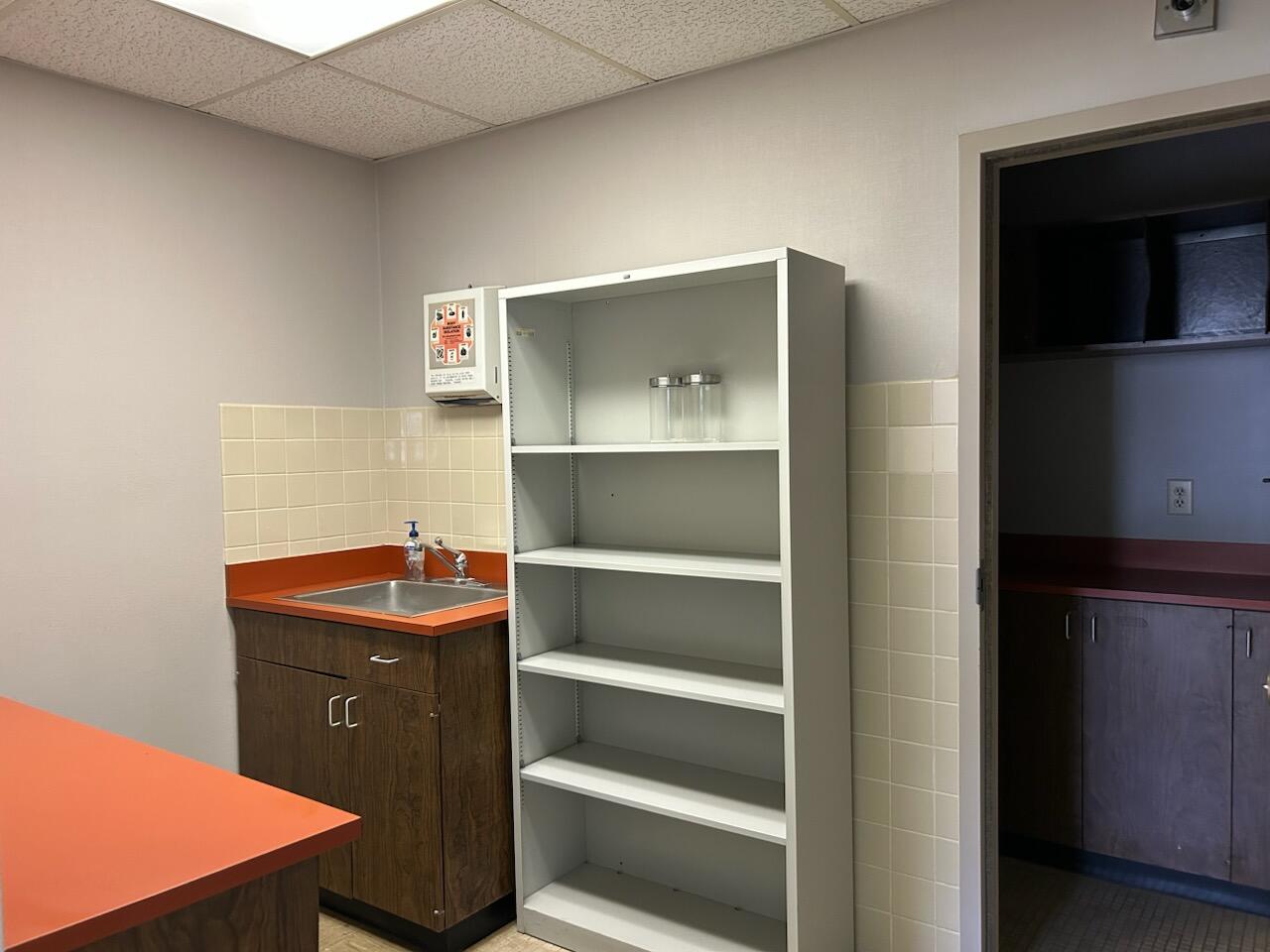 250 Foxglove Dr #4 Property Photo 18