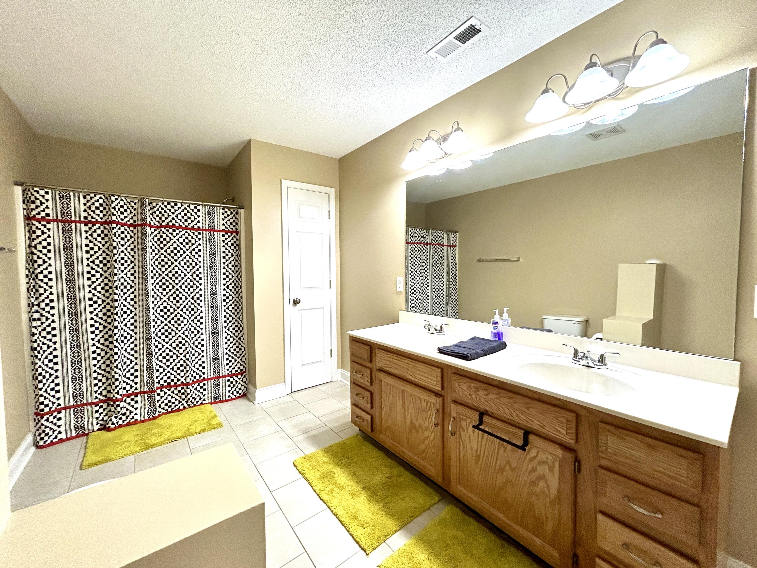 74 Lucky Leaf Drive Property Photo 37