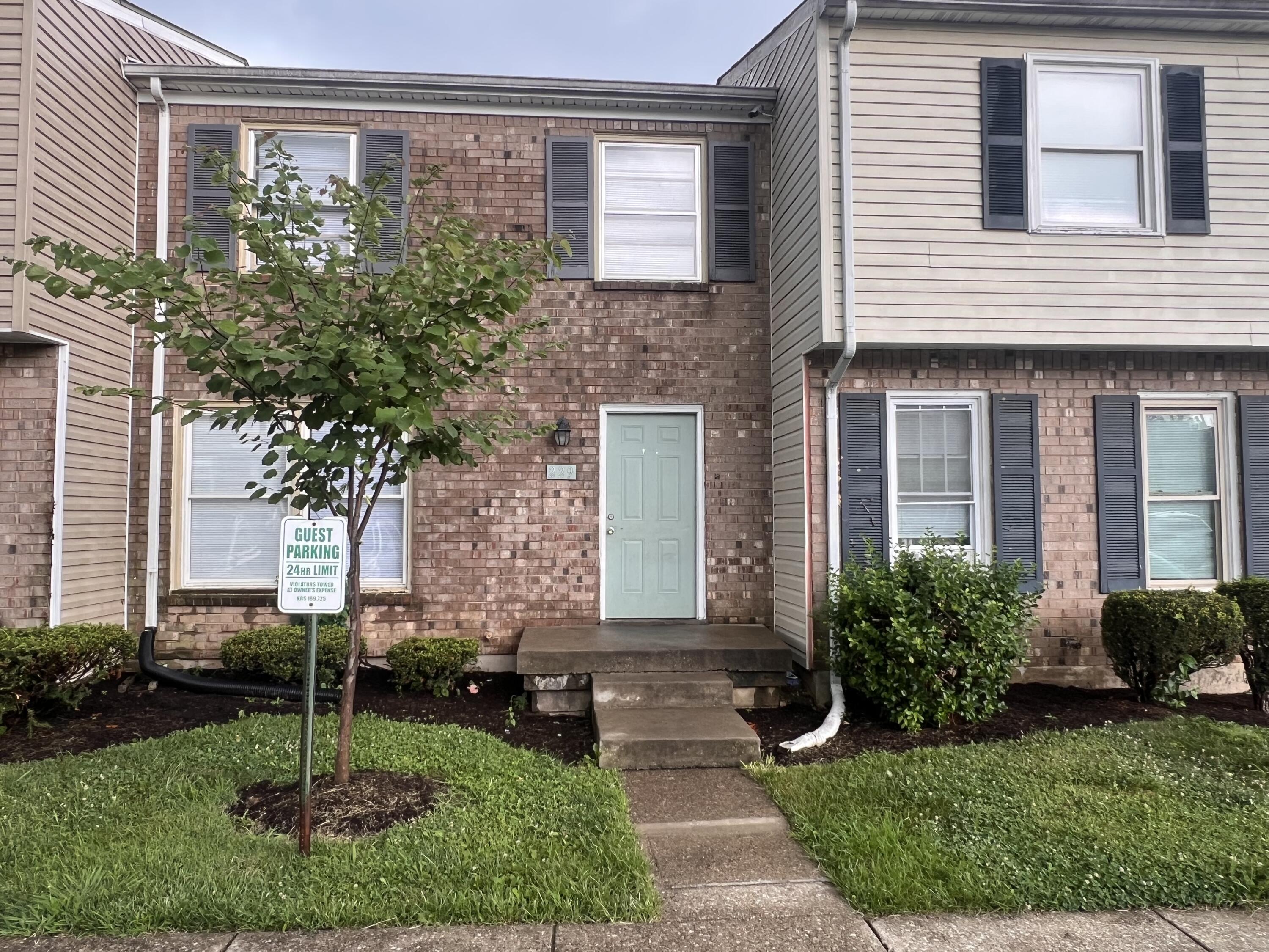 229 Osage Court Property Photo 1