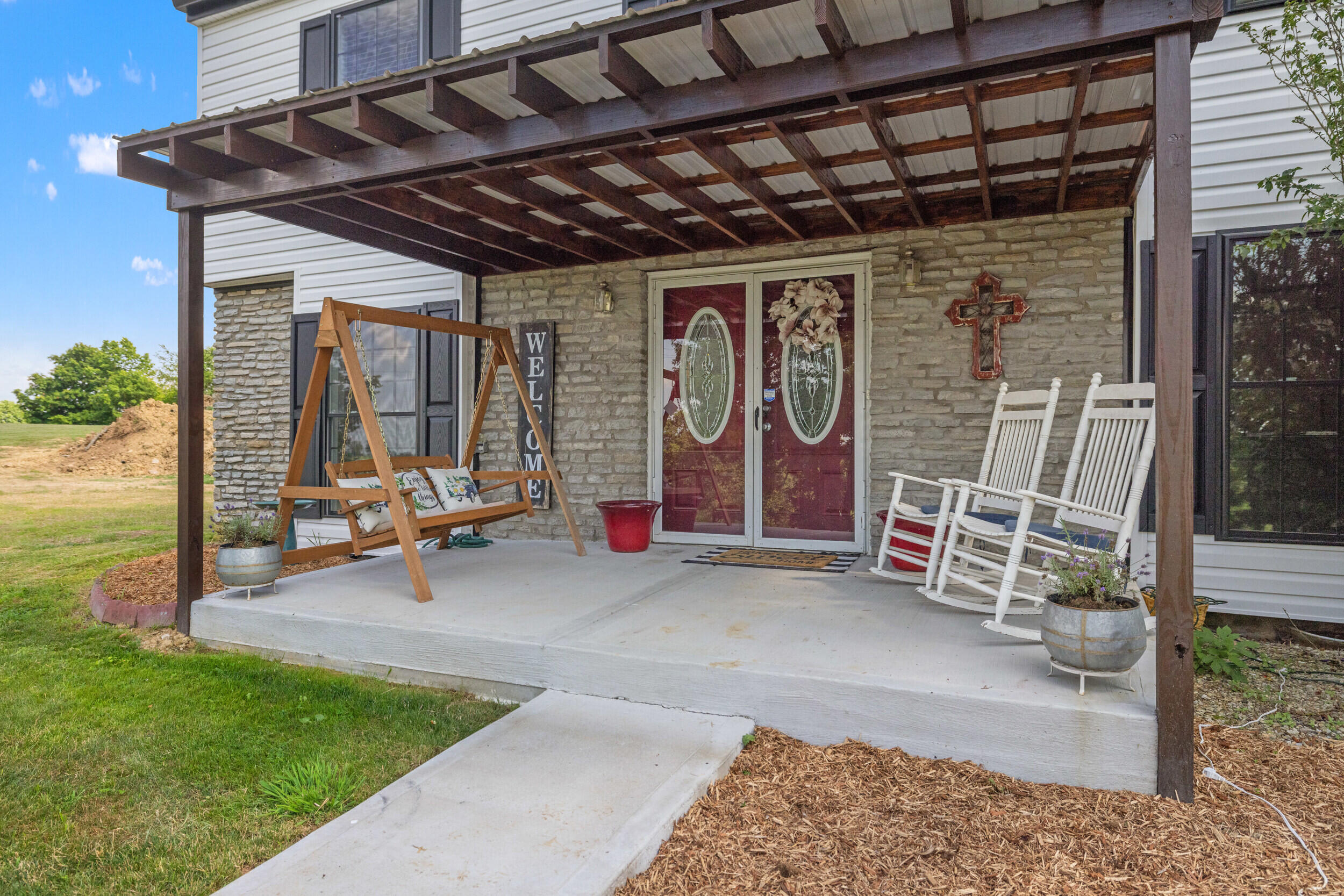 1292 Jackson Pike Property Photo 5