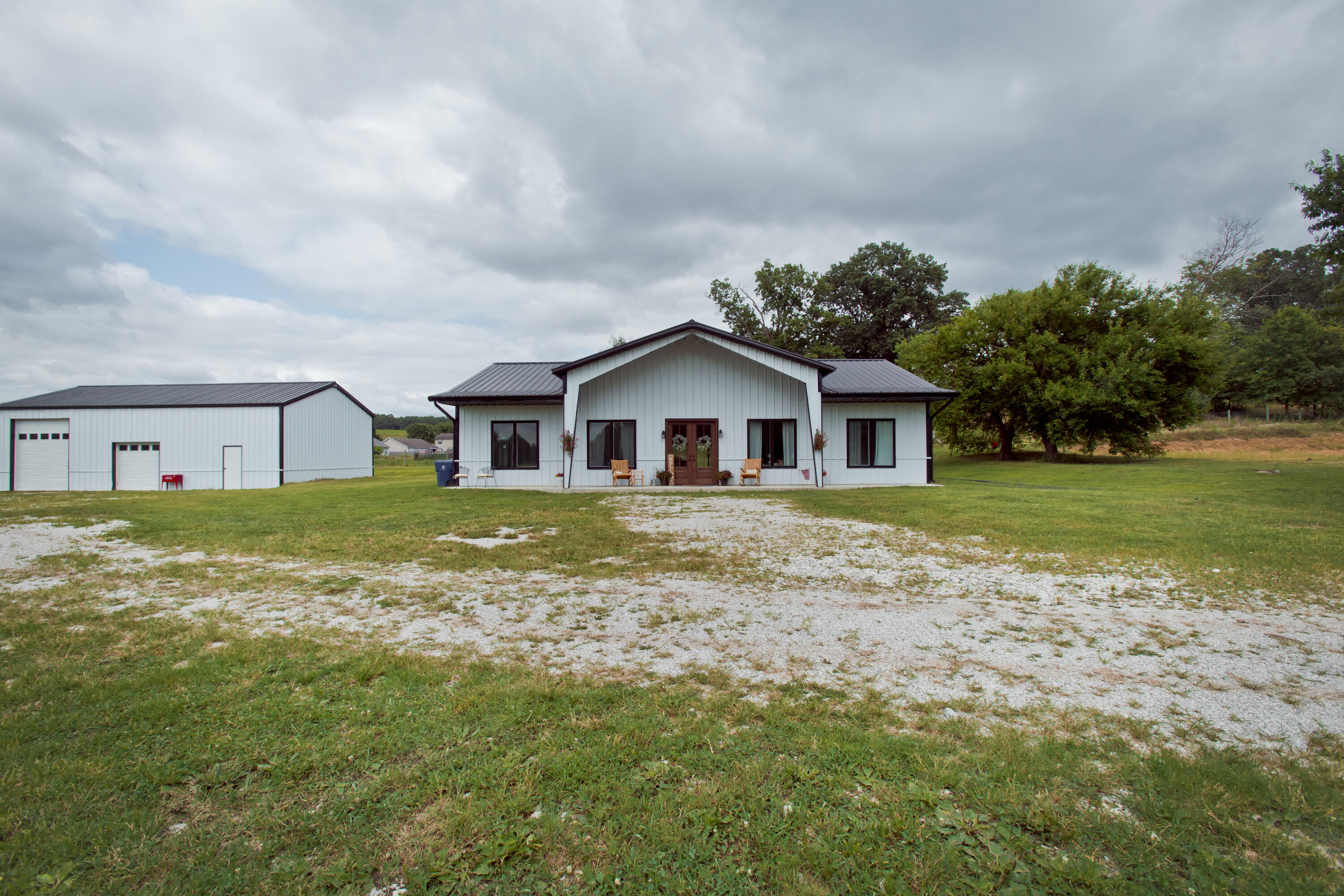 1100 Pauley Court Property Photo 1